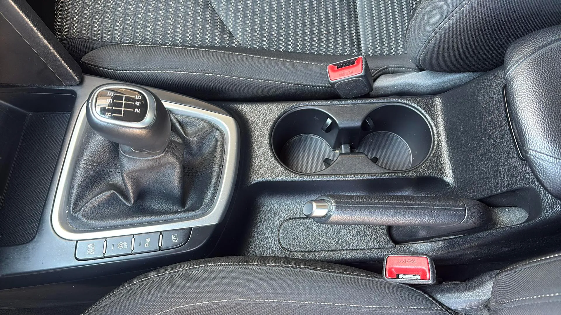 Kia Ceed 1.6 MHEV iMT Drive - foto 17