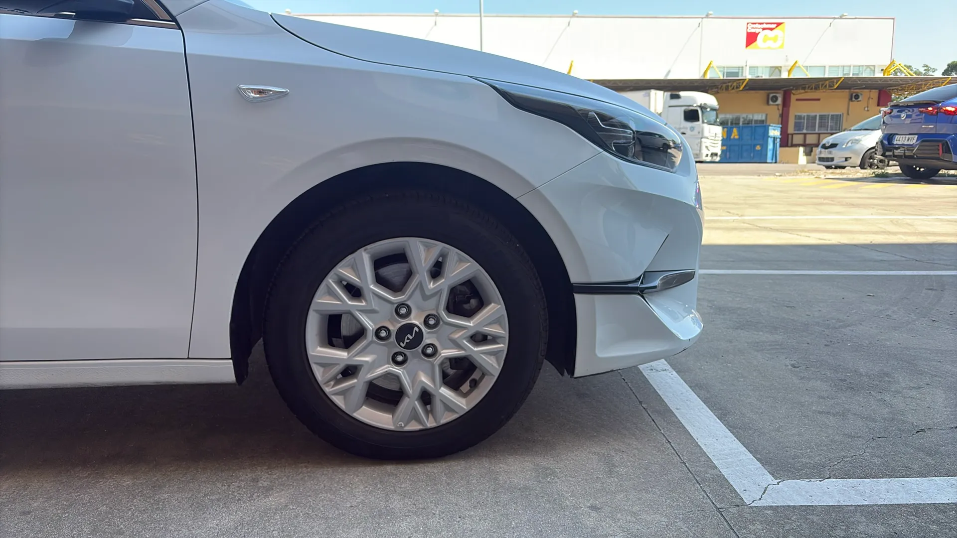 Kia Ceed 1.6 MHEV iMT Drive - foto 14
