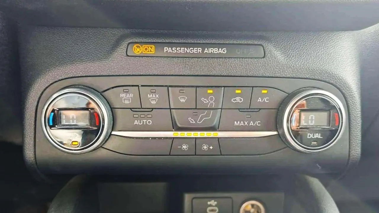Ford Kuga ST-Line 1.5 EcoBlue - foto 25
