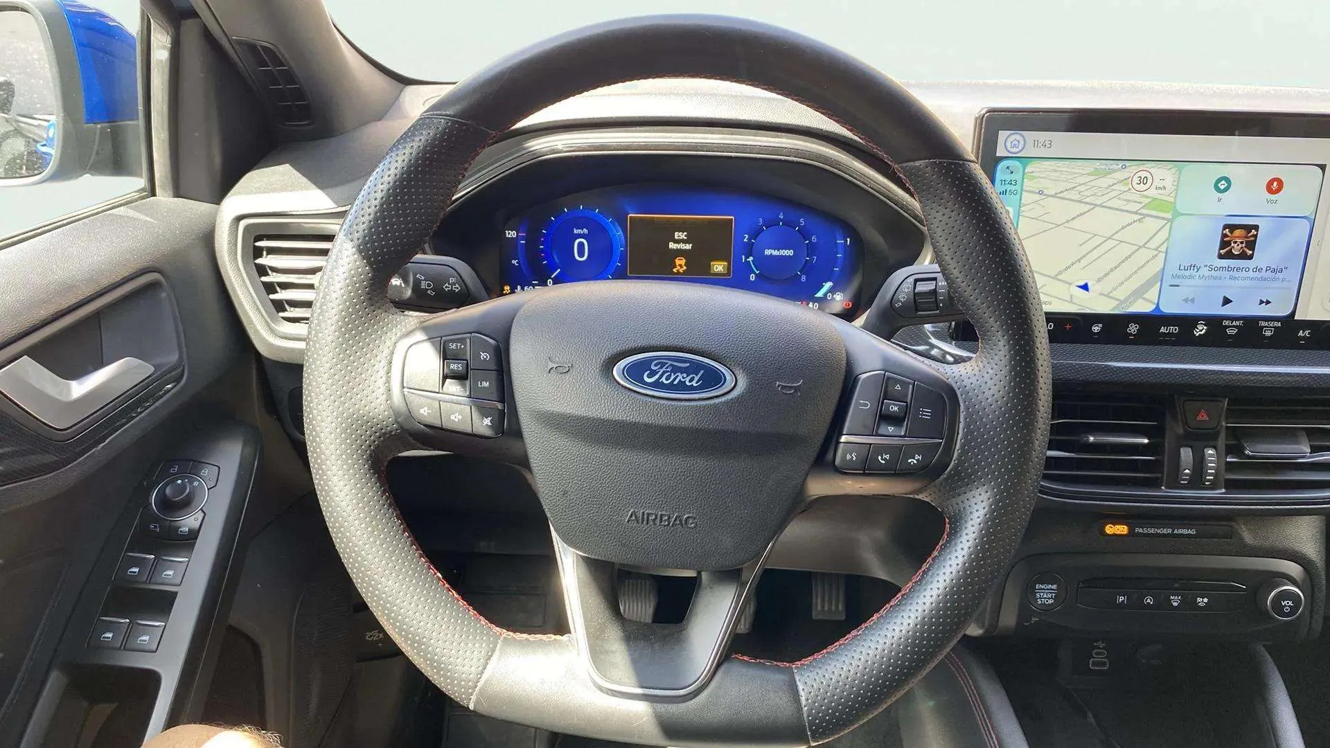 Ford Focus 1.0 EcoBoost MHEV ST-Line Design SIP - foto 12
