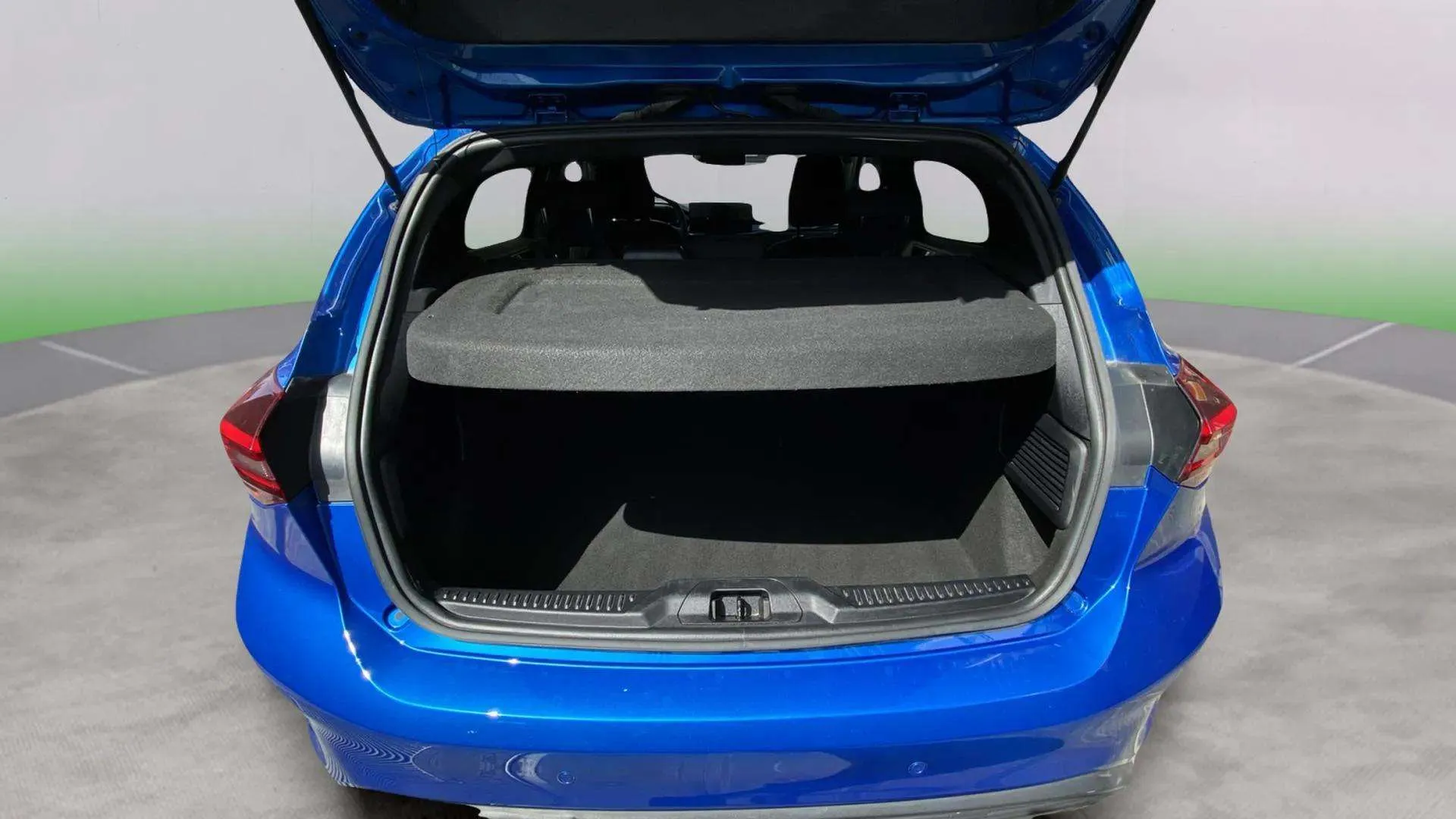 Ford Focus 1.0 EcoBoost MHEV ST-Line Design SIP - foto 9
