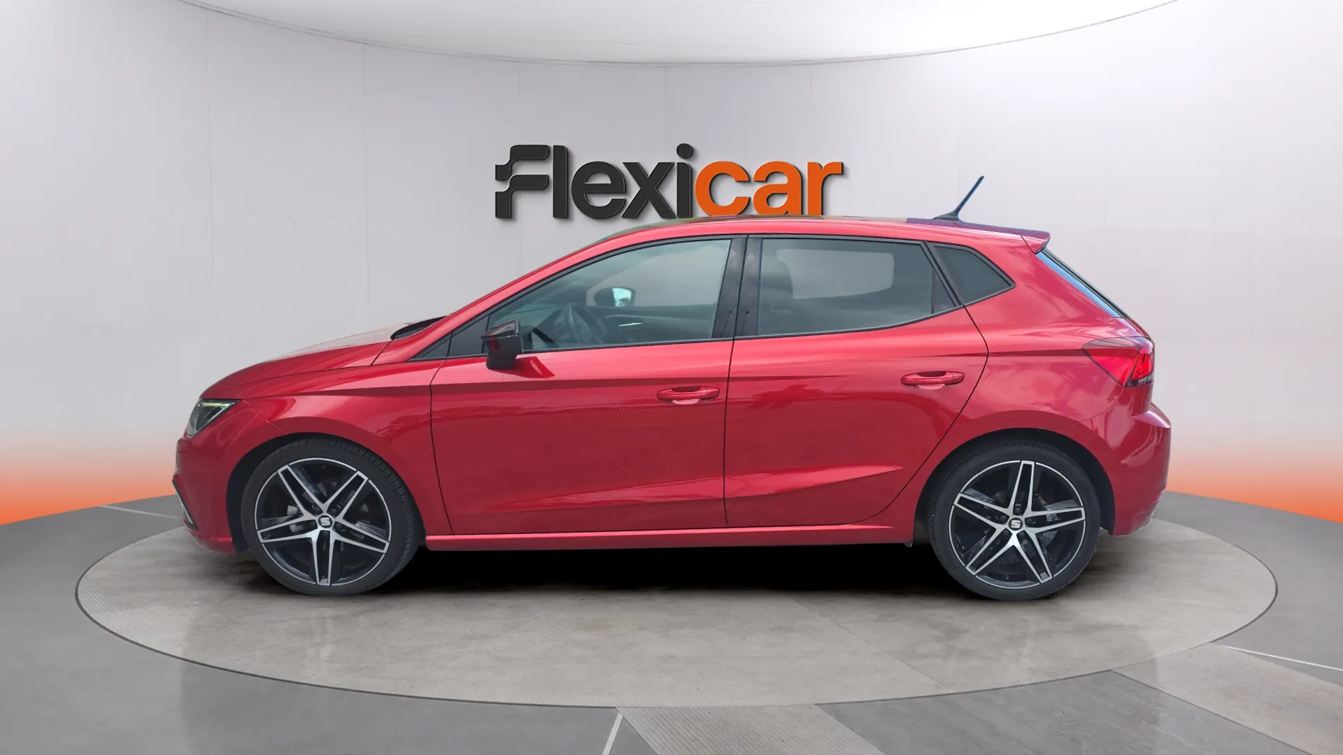 SEAT Ibiza 1.0 TSI DSG FR - foto 5
