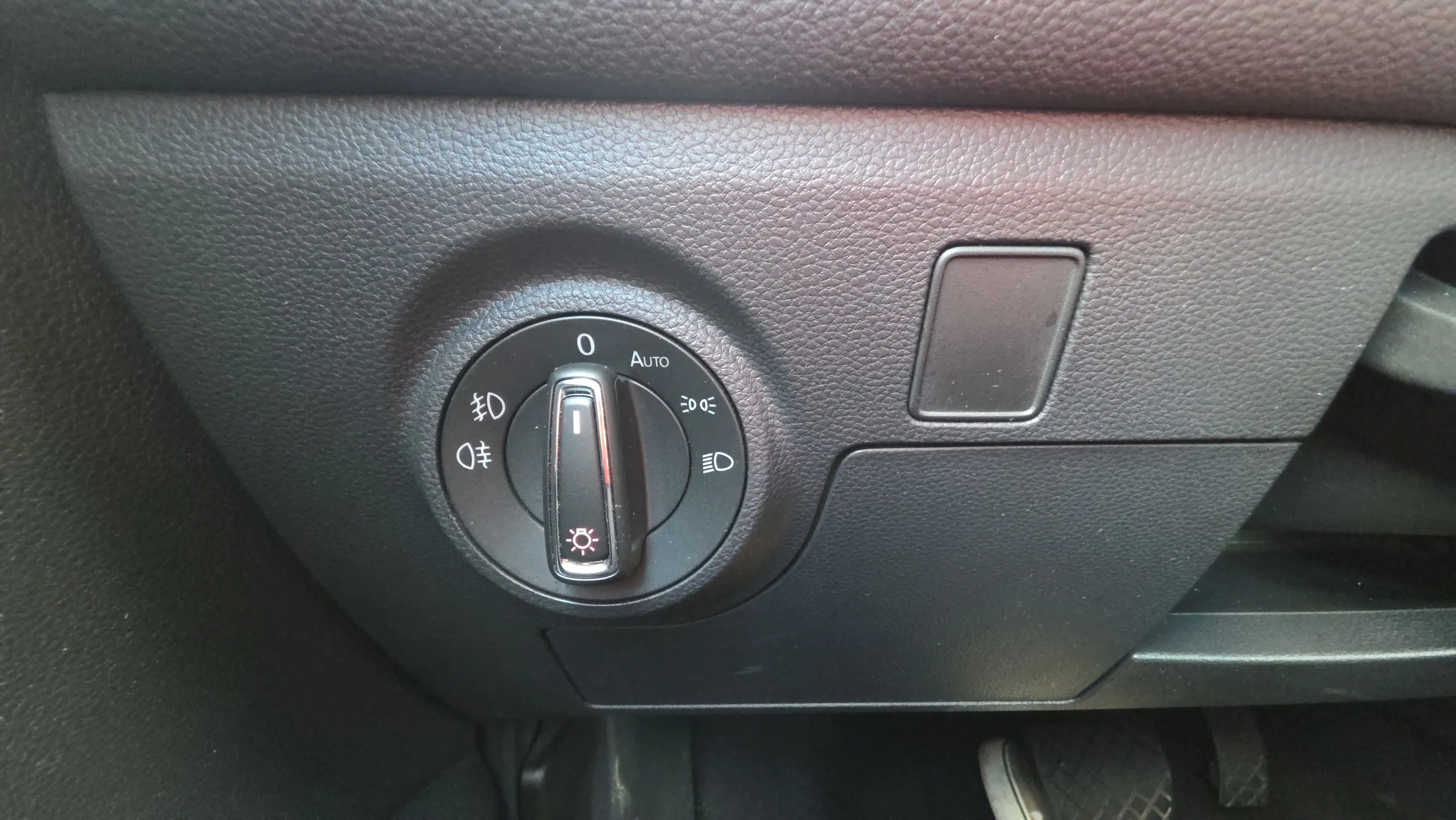SEAT Ibiza 1.0 TSI DSG FR - foto 22