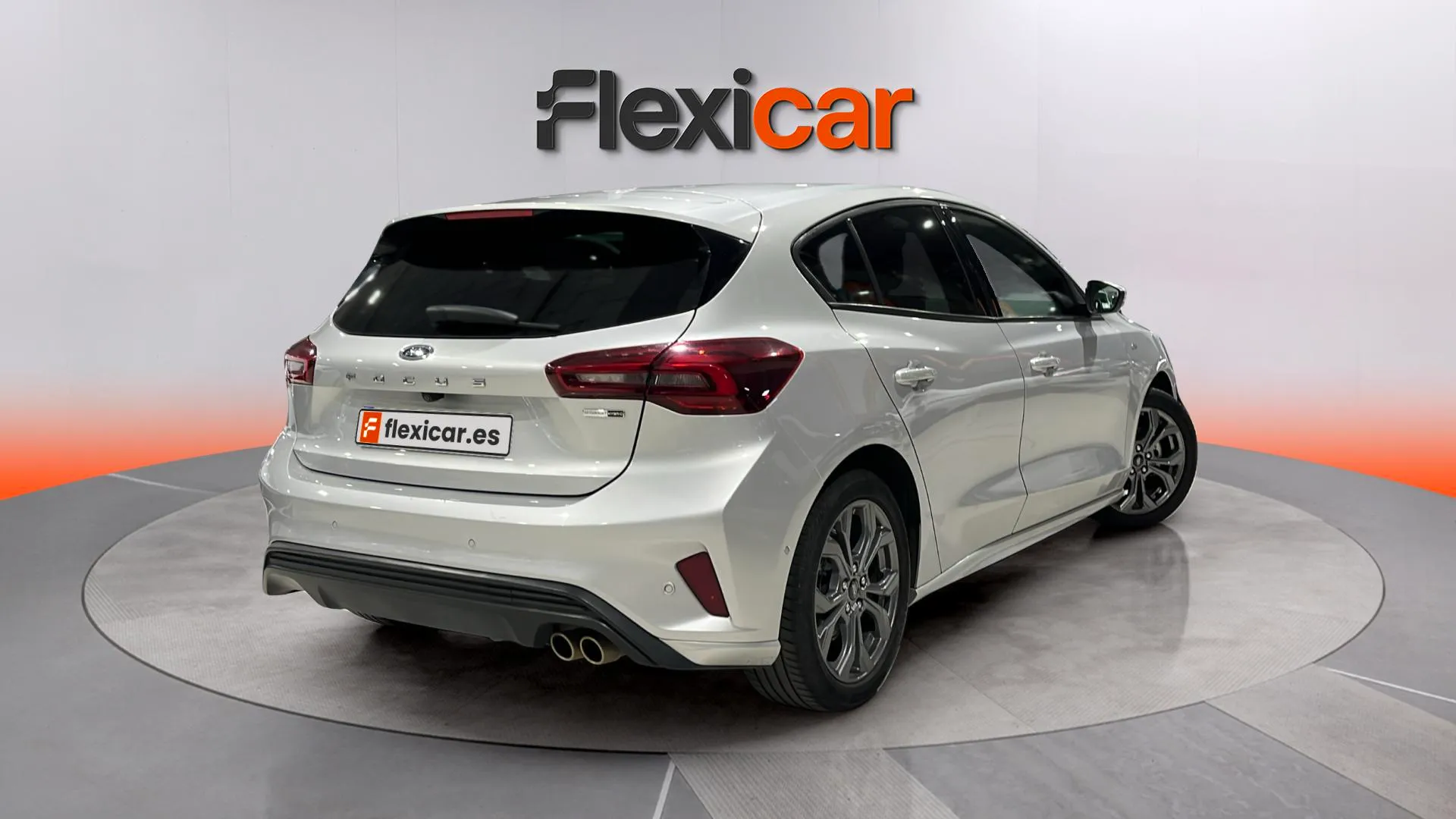 Ford Focus 1.0 EcoBoost MHEV ST-Line - foto 8