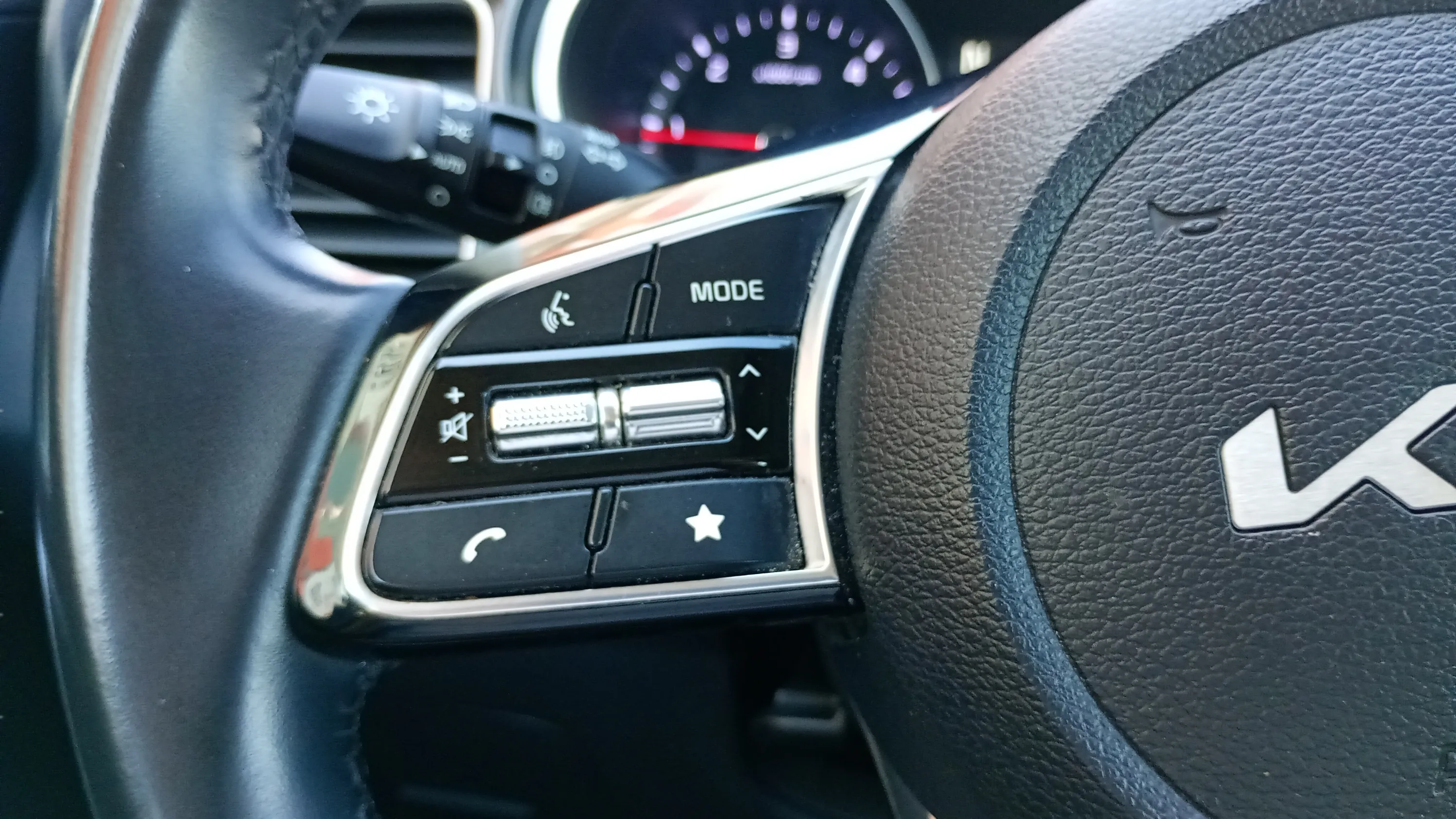 Kia Ceed 1.6 MHEV iMT Drive - foto 22