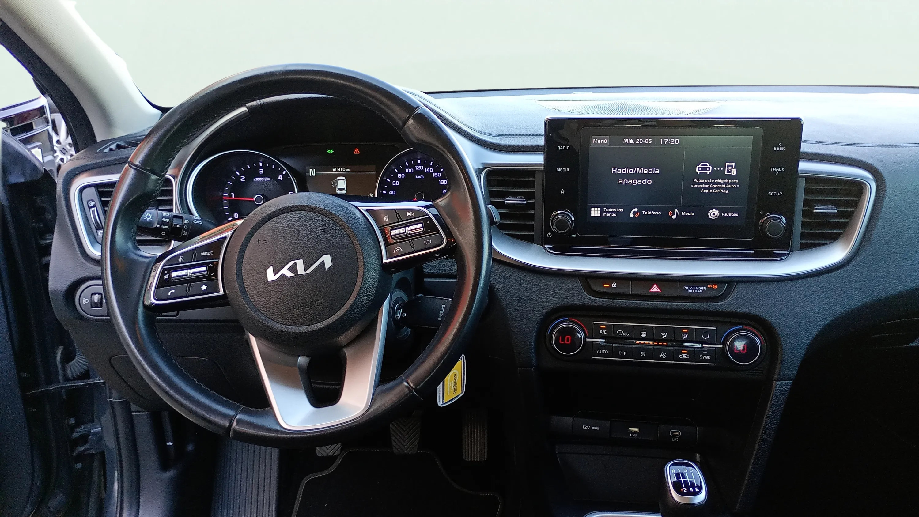 Kia Ceed 1.6 MHEV iMT Drive - foto 15