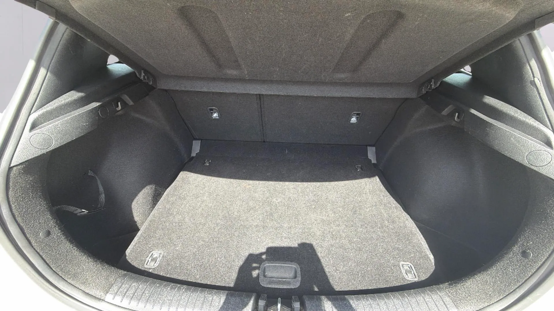 Kia Ceed 1.6 MHEV iMT Drive - foto 9