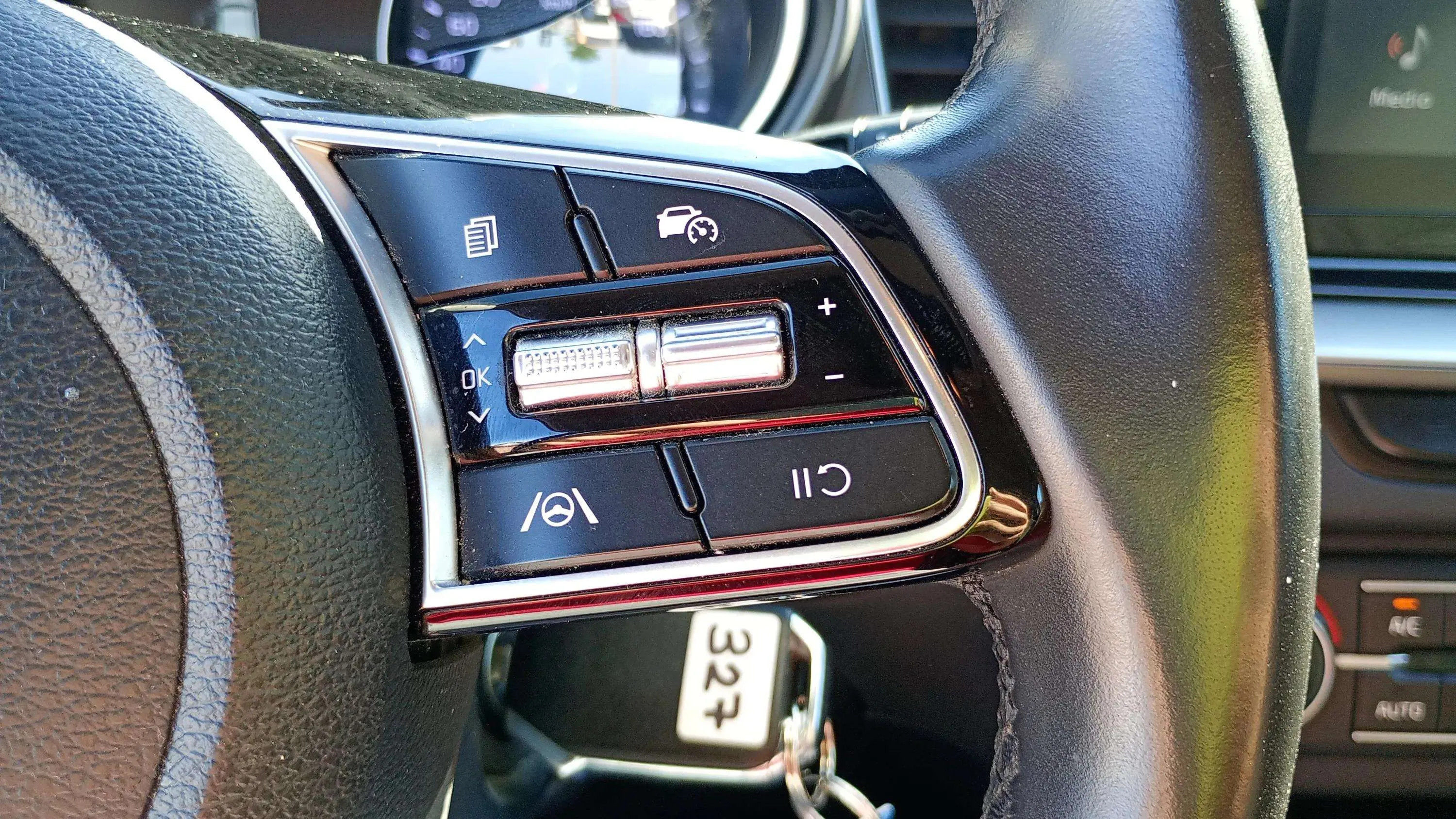 Kia Ceed 1.6 MHEV iMT Drive - foto 21