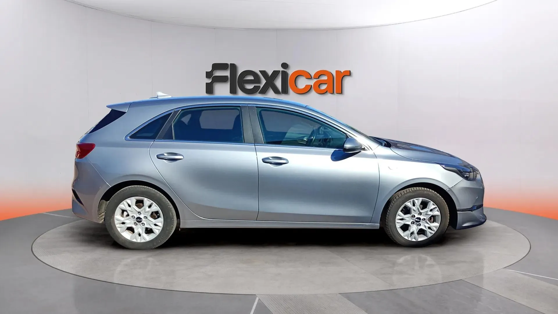 Kia Ceed 1.6 MHEV iMT Drive - foto 7