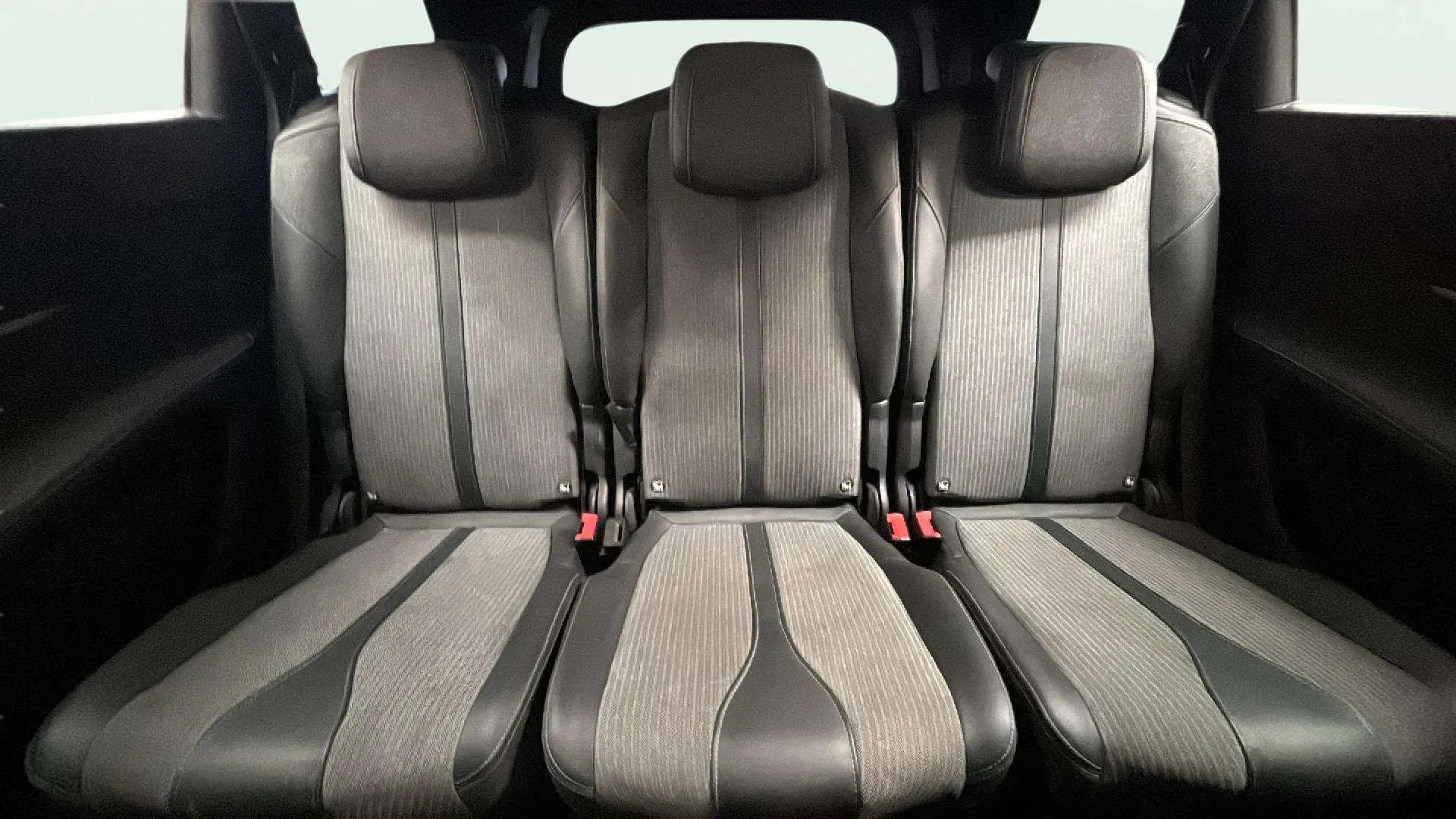Peugeot 5008 1.2 PureTech Allure Pack - foto 18