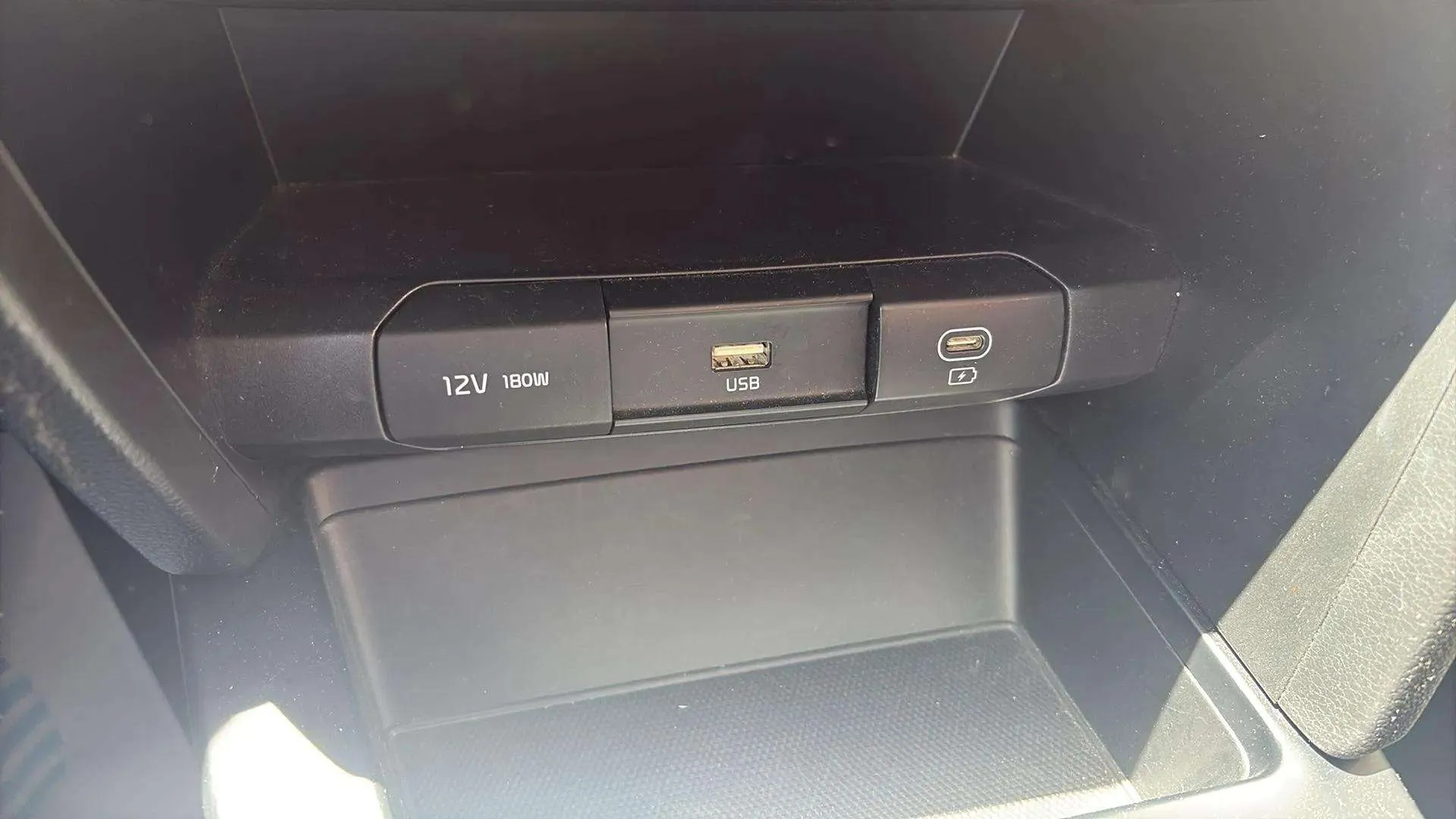 Kia Ceed 1.6 MHEV iMT Drive - foto 22
