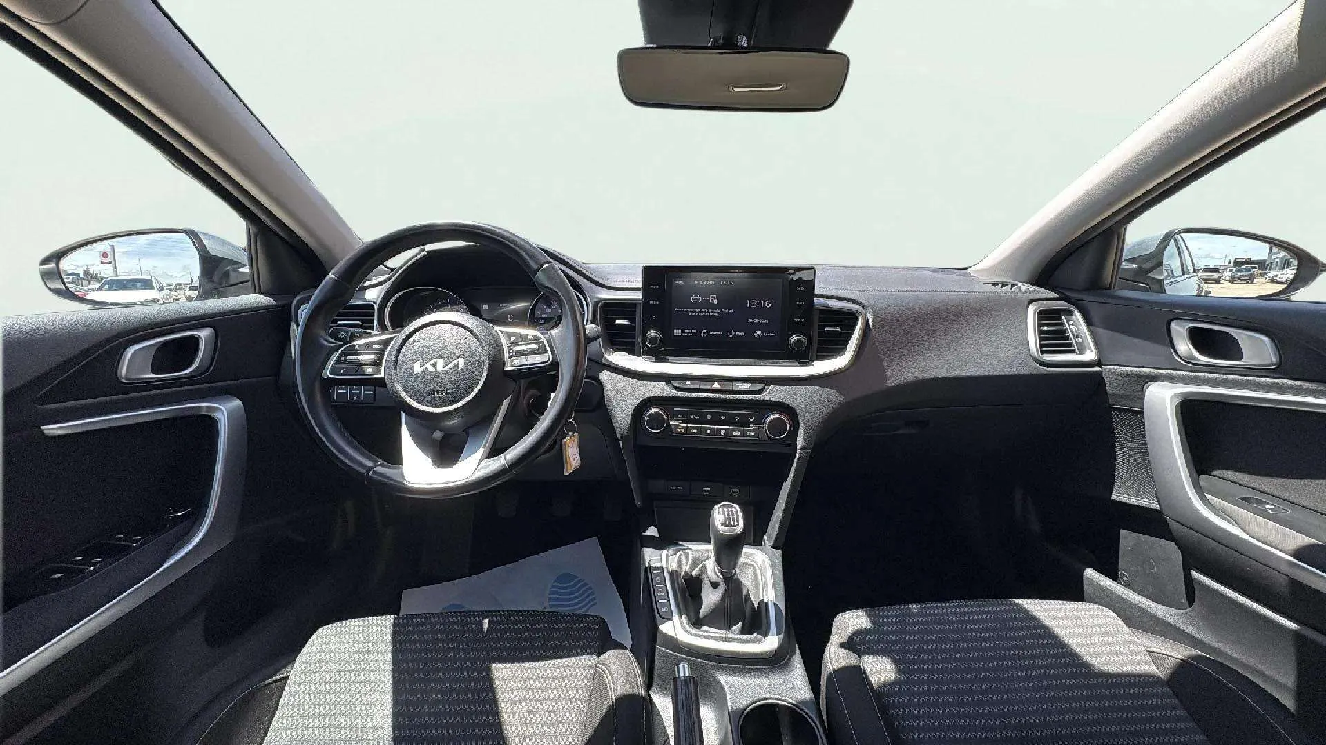 Kia Ceed 1.6 MHEV iMT Drive - foto 13