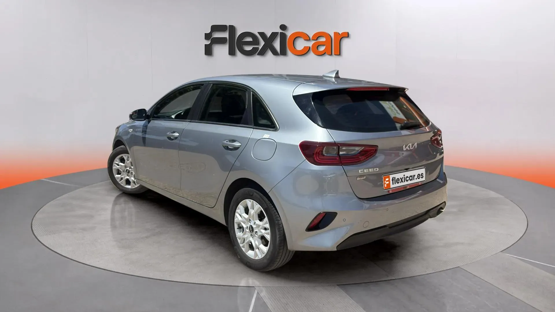 Kia Ceed 1.6 MHEV iMT Drive - foto 6