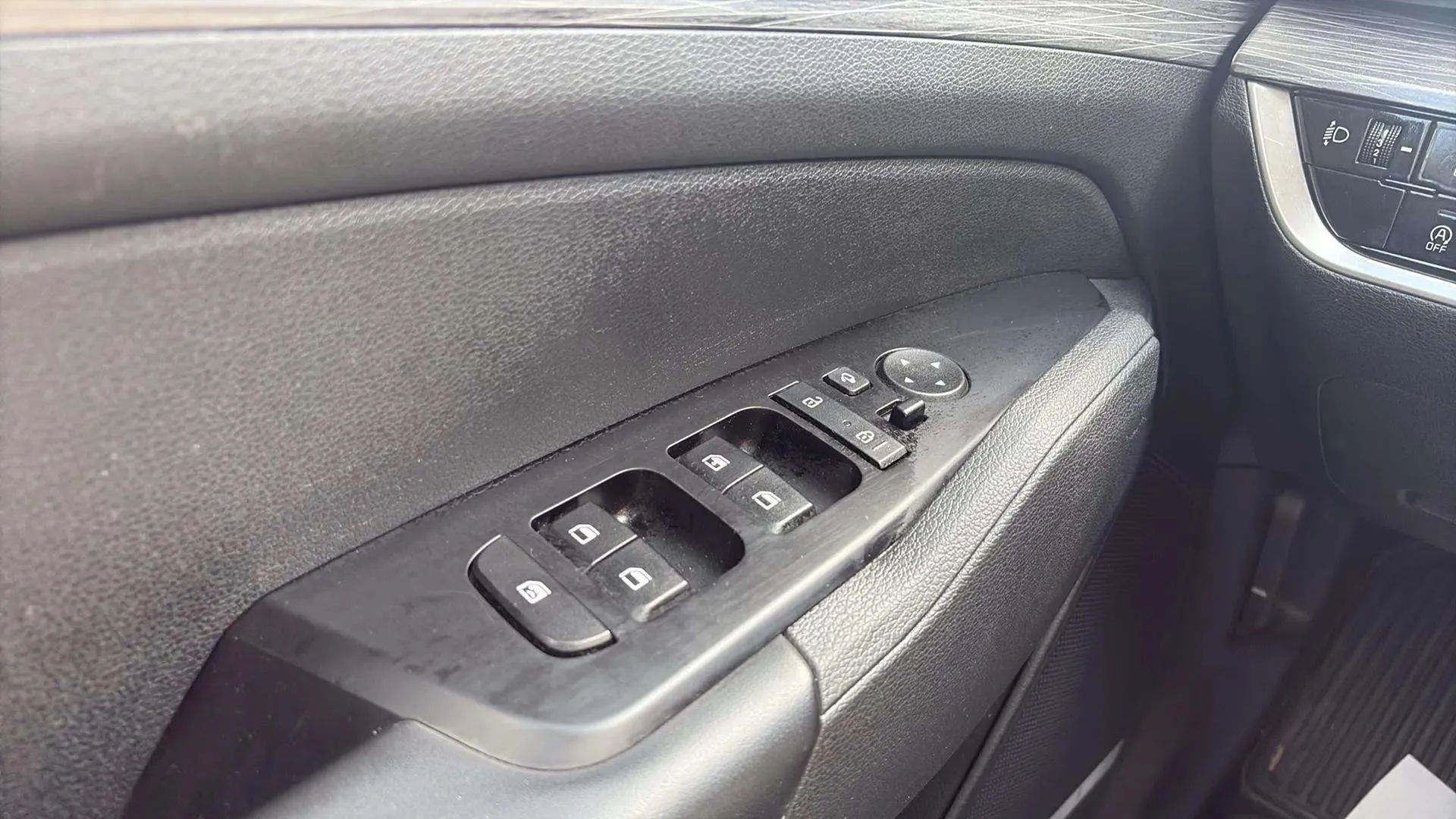 Kia Sportage 1.6 CRDi MHEV Business 4x2 - foto 19