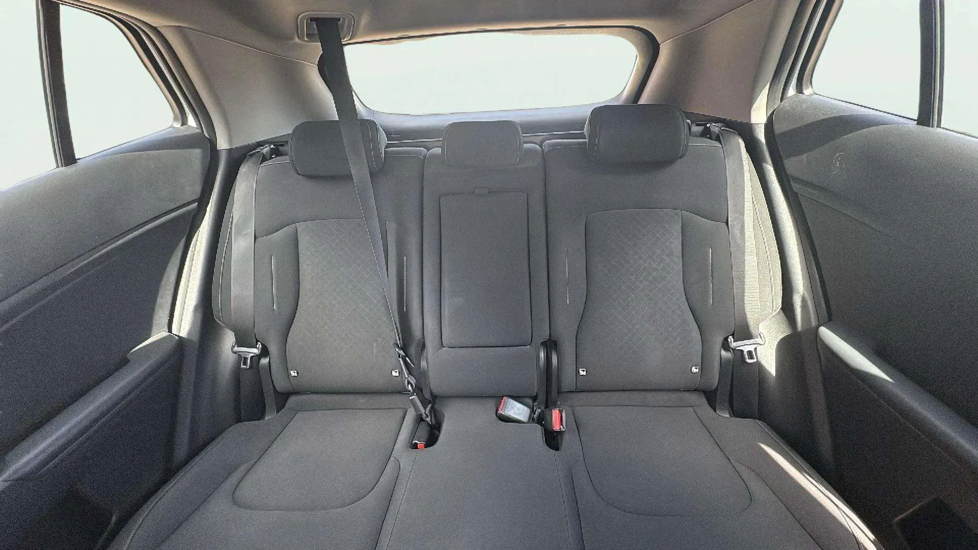 Kia Sportage 1.6 CRDi MHEV Business 4x2 - foto 11
