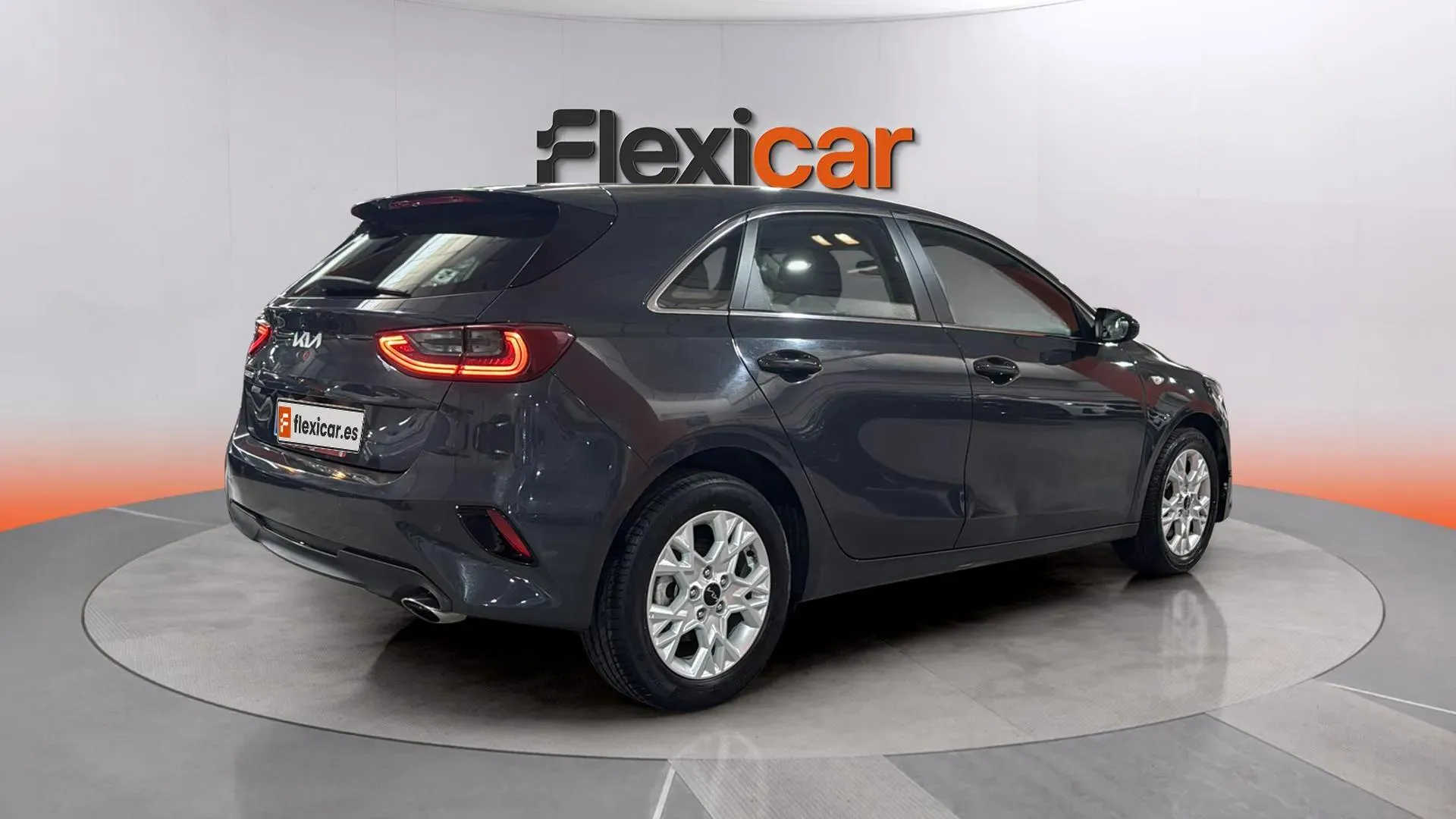 Kia Ceed 1.6 MHEV iMT Drive - foto 7