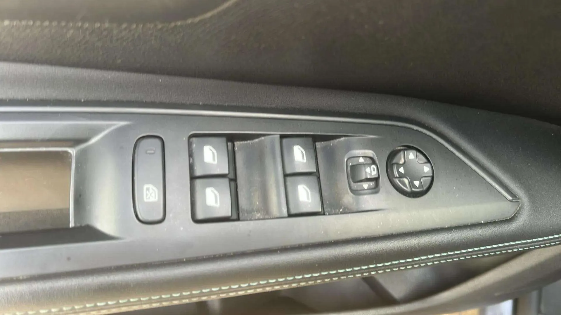 Peugeot 5008 1.2 PureTech Allure Pack - foto 16