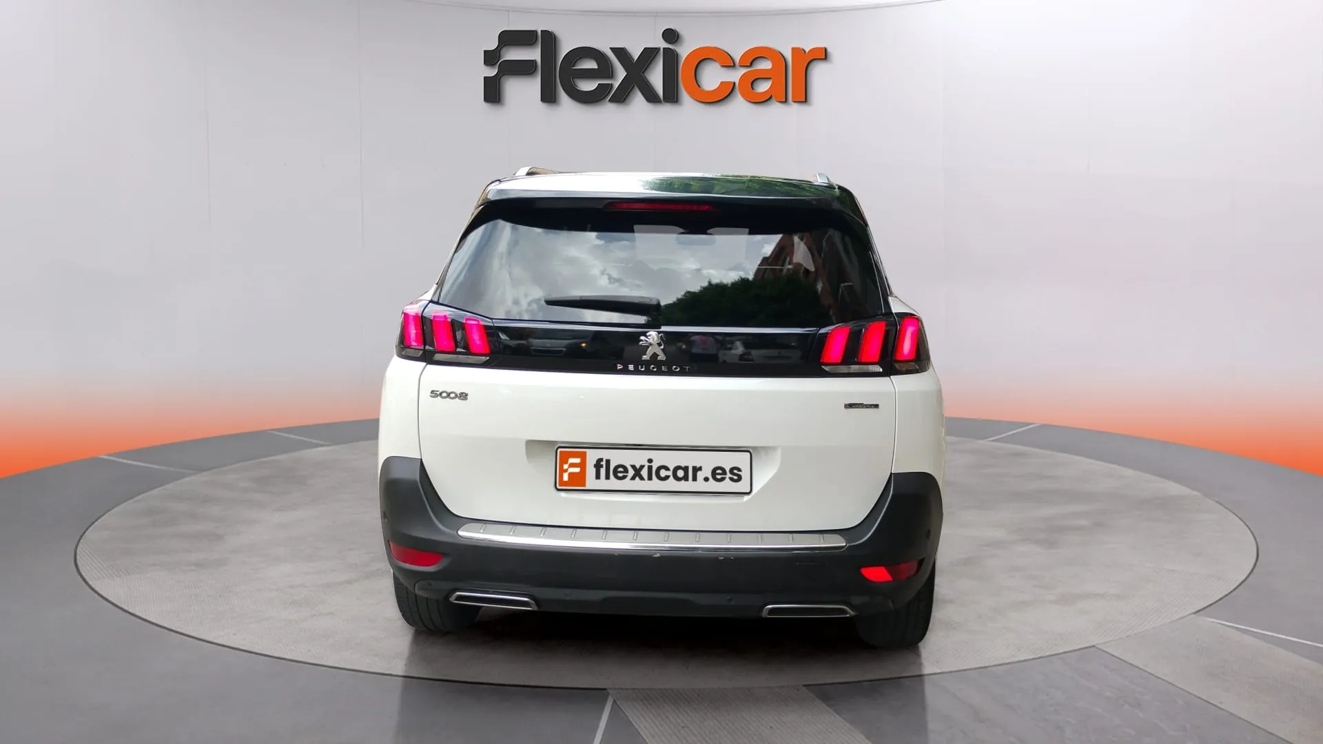 Peugeot 5008 GT-Line 1.6L THP EAT6 - foto 4