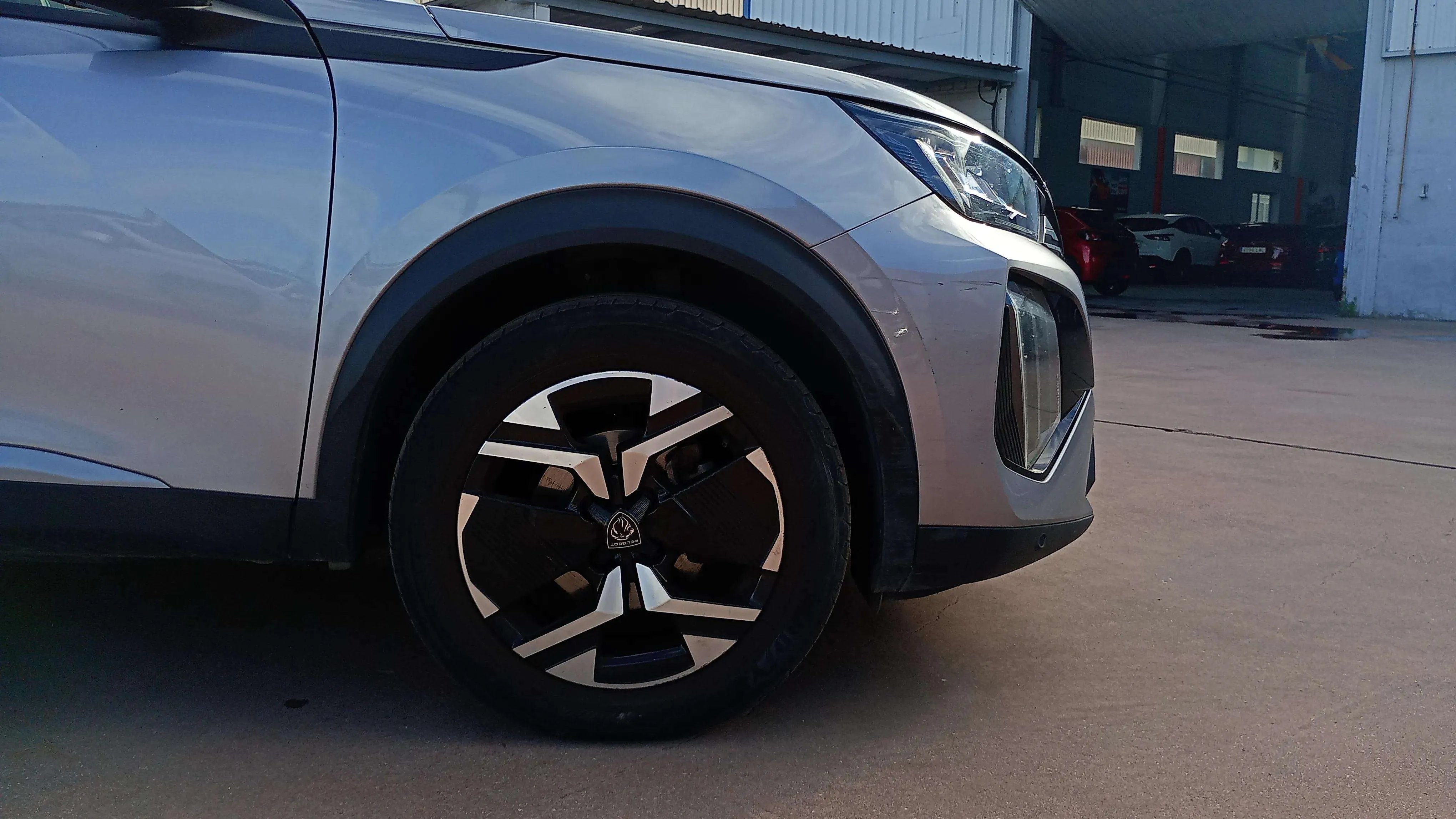 Peugeot 2008 Allure PureTech 100 - foto 14