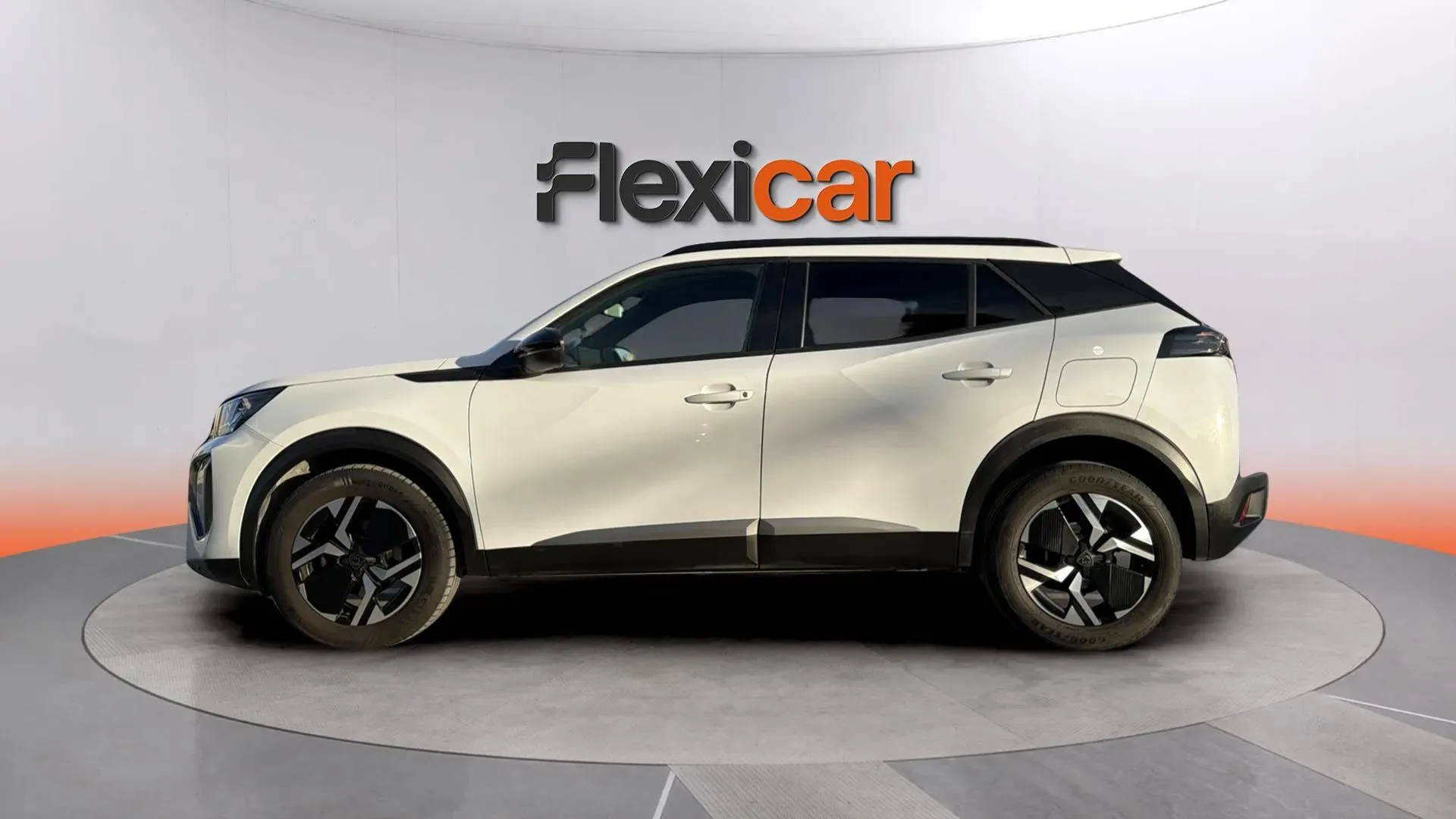Peugeot 2008 Allure PureTech 100 - foto 4