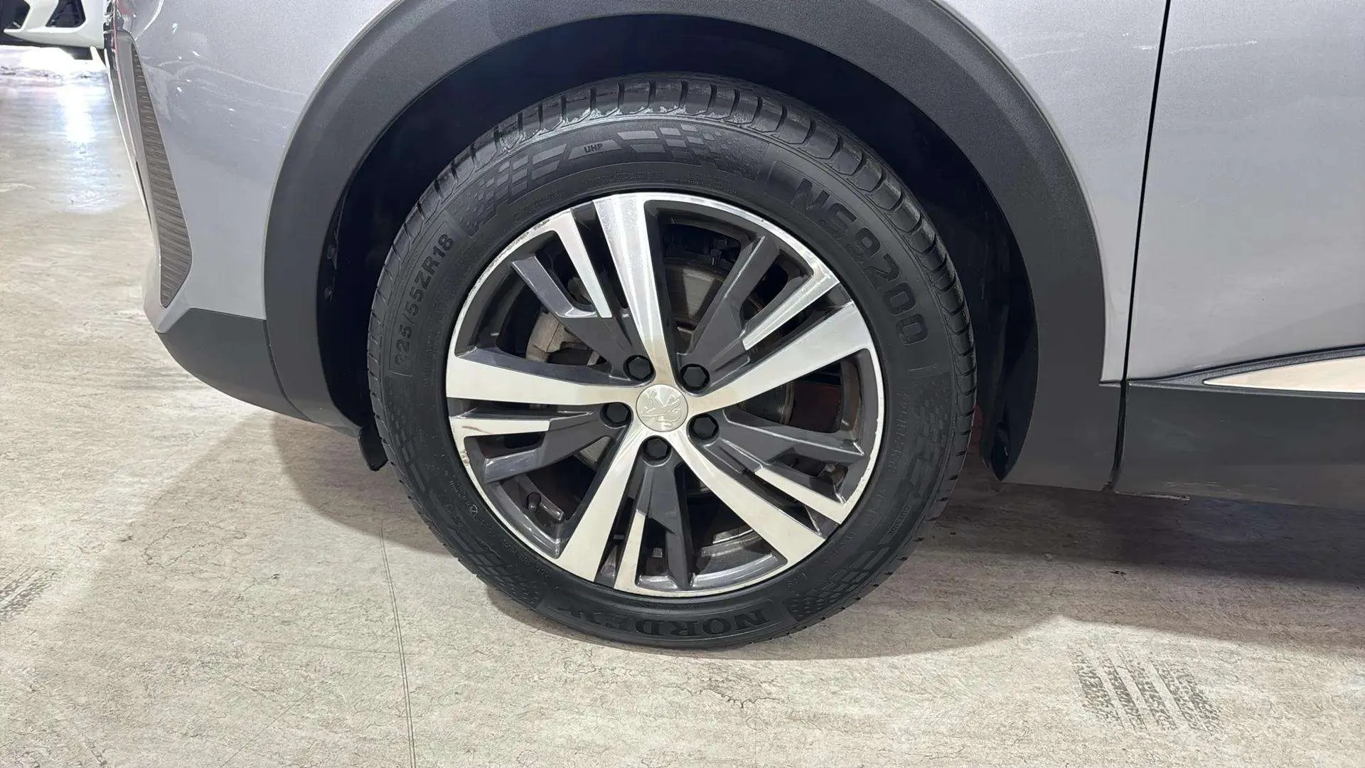 Peugeot 5008 1.2 PureTech Allure Pack - foto 30