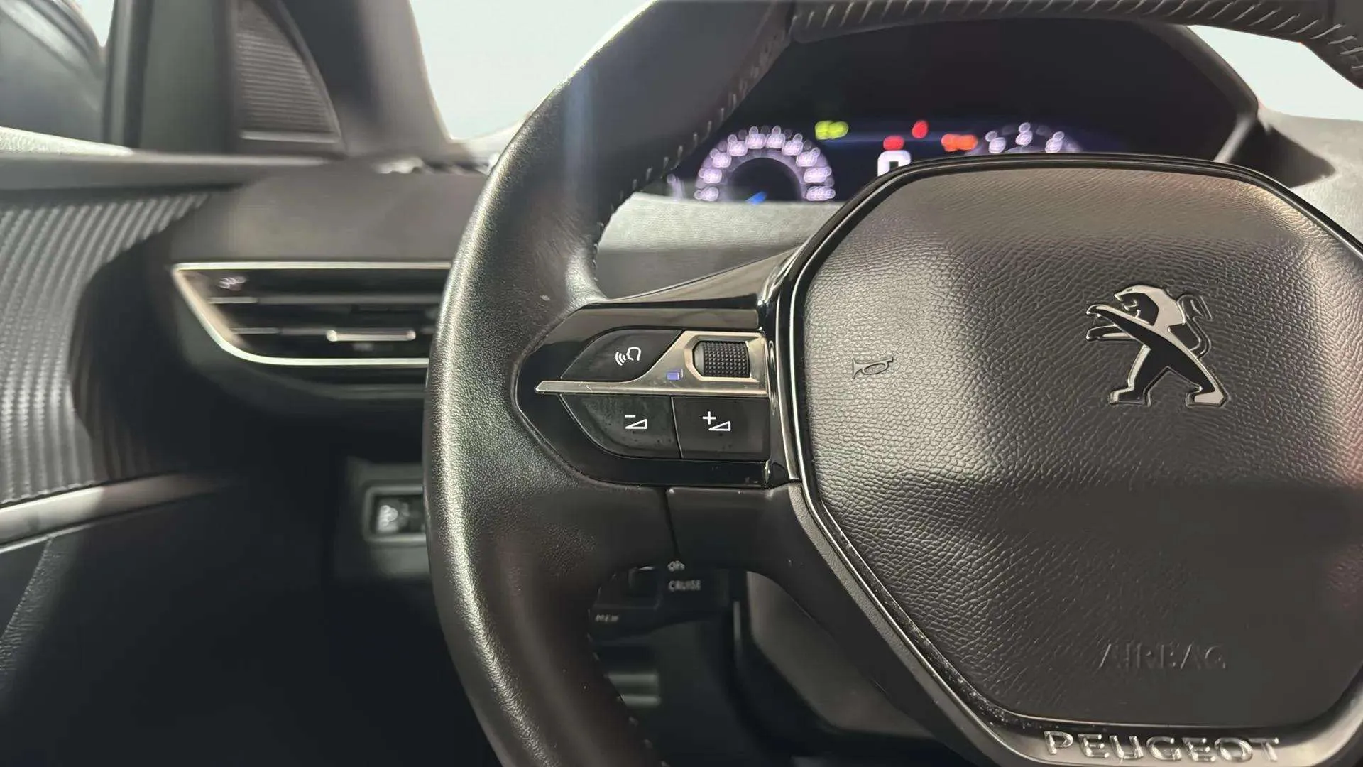 Peugeot 5008 1.2 PureTech Allure Pack - foto 18