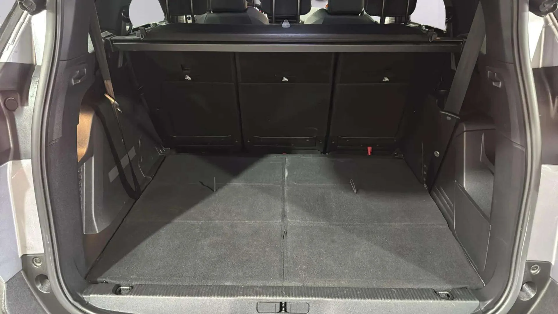 Peugeot 5008 1.2 PureTech Allure Pack - foto 27