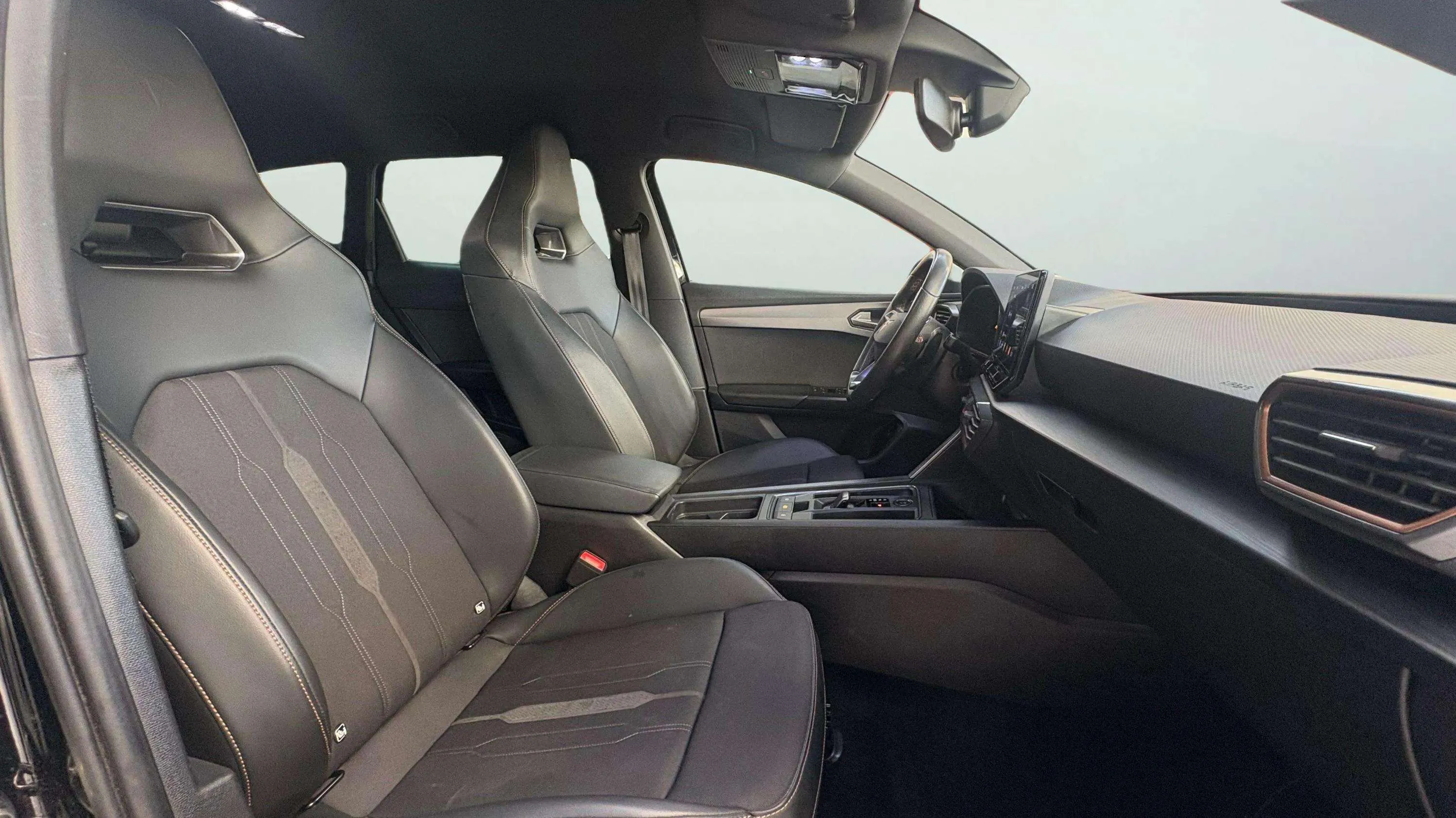 Cupra León SP 2.0 TSI 4Drive DSG - foto 13