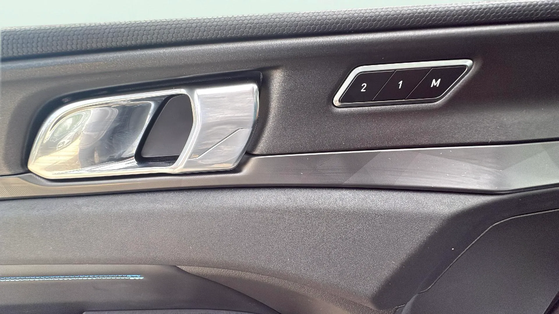 Lynk & Co 01 1.5 PHEV - foto 23