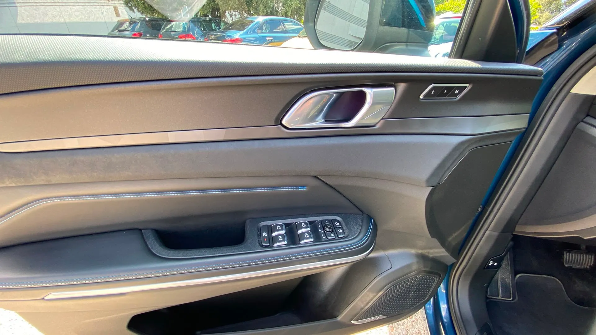Lynk & Co 01 1.5 PHEV - foto 21