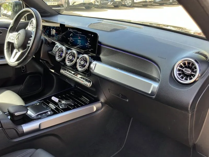 Mercedes-Benz GLB 2.0 GLB 220 D 4MATIC DCT - foto 29
