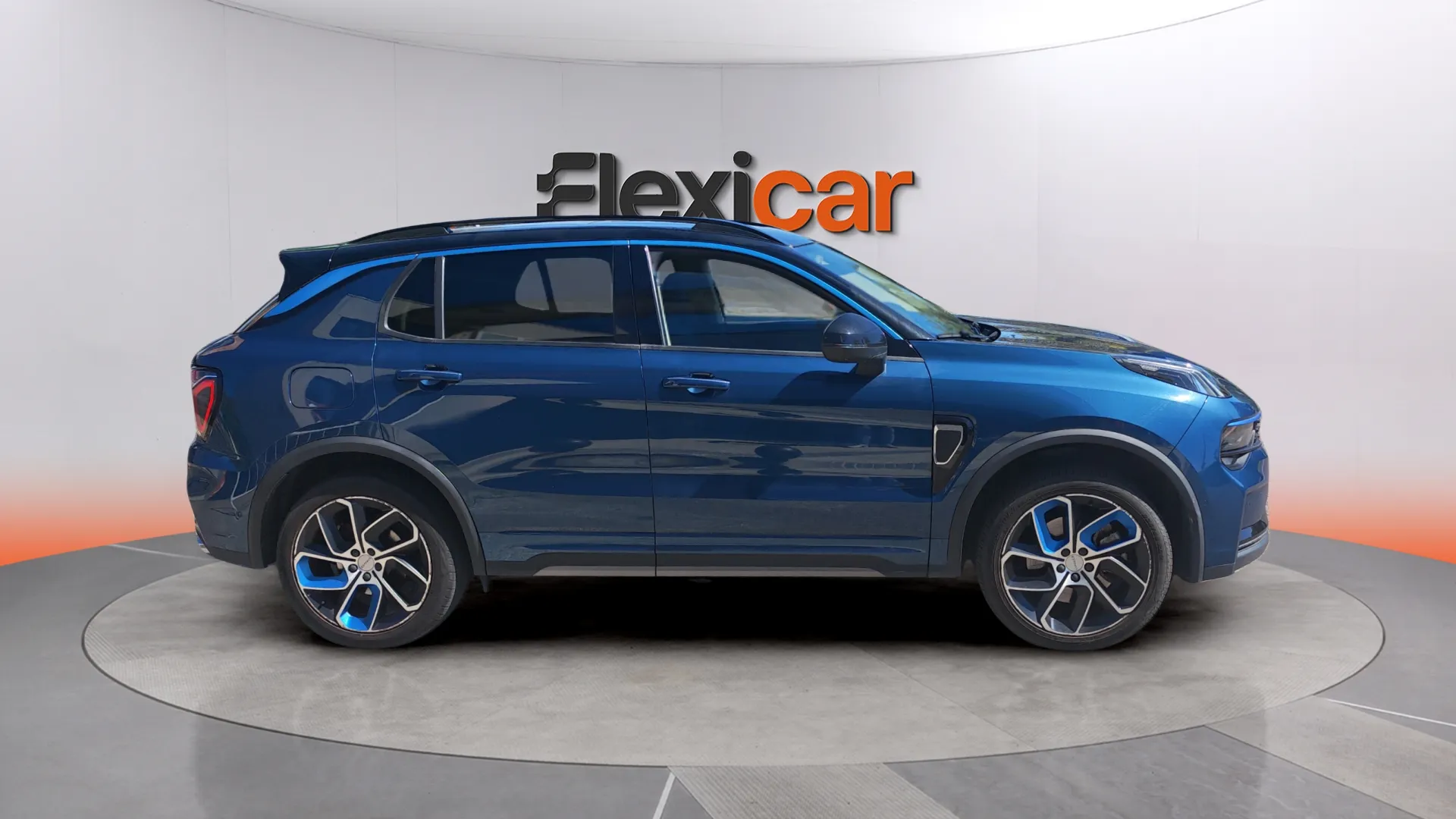 Lynk & Co 01 1.5 PHEV 6. - foto 3