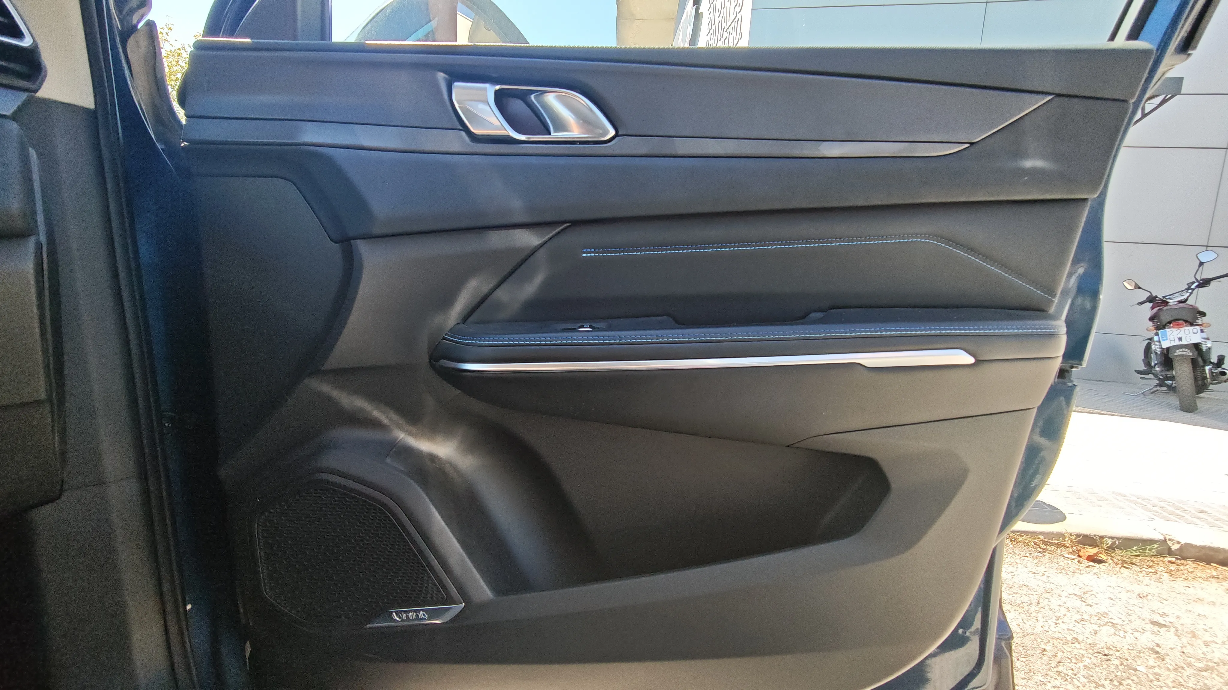 Lynk & Co 01 1.5 PHEV 6. - foto 19