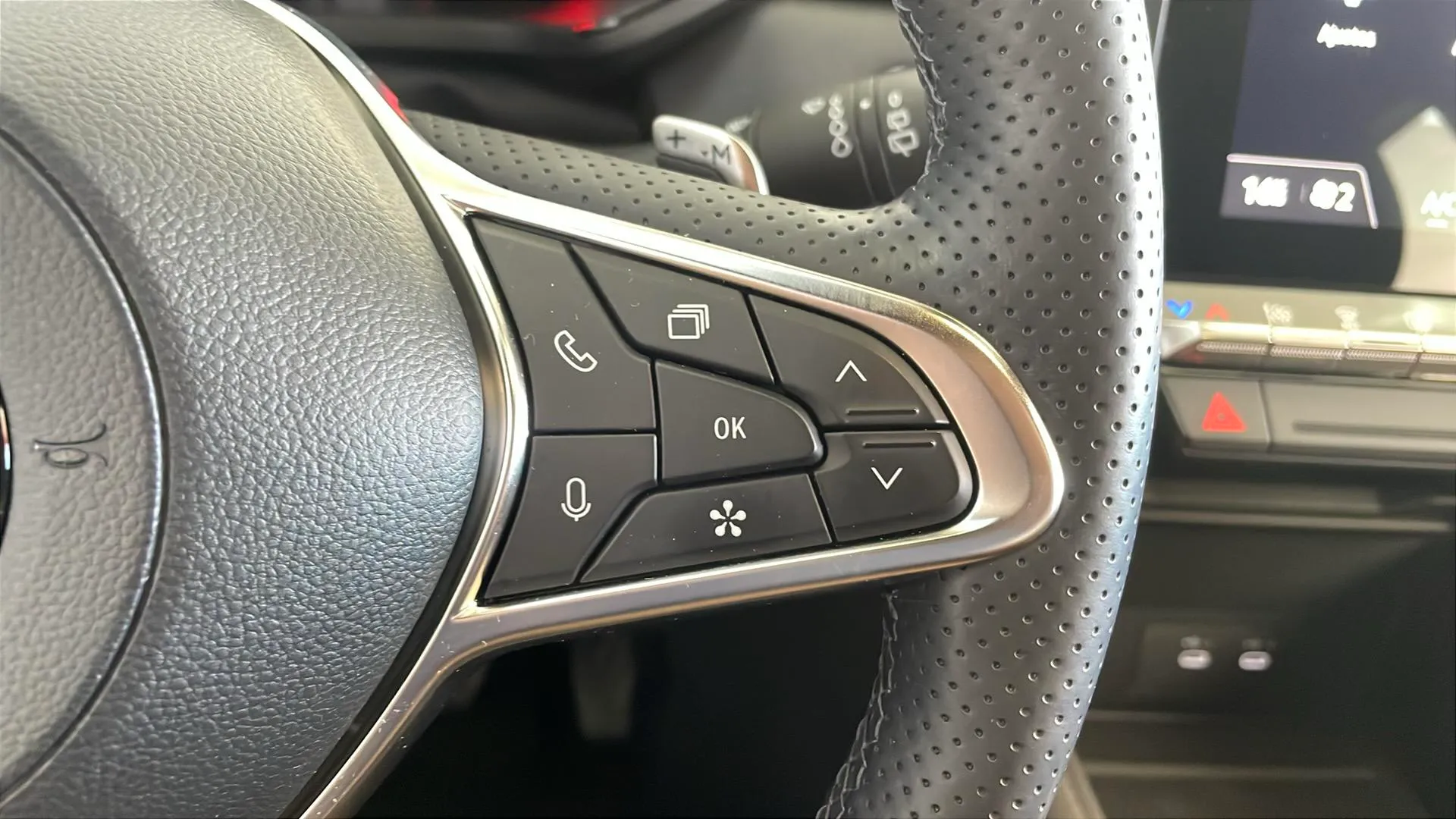 Mitsubishi ASX 130T MHEV Kaiteki DCT - foto 29