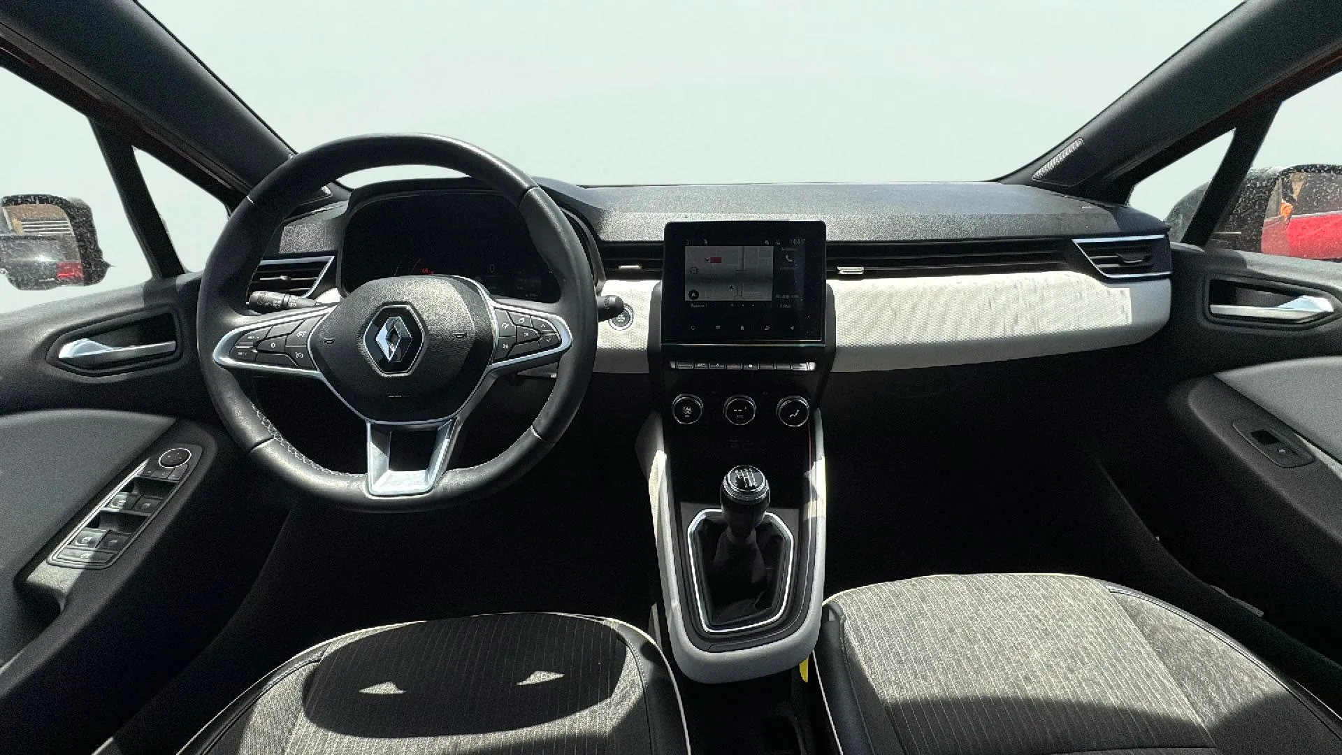 Renault Clio Techno TCe - foto 15