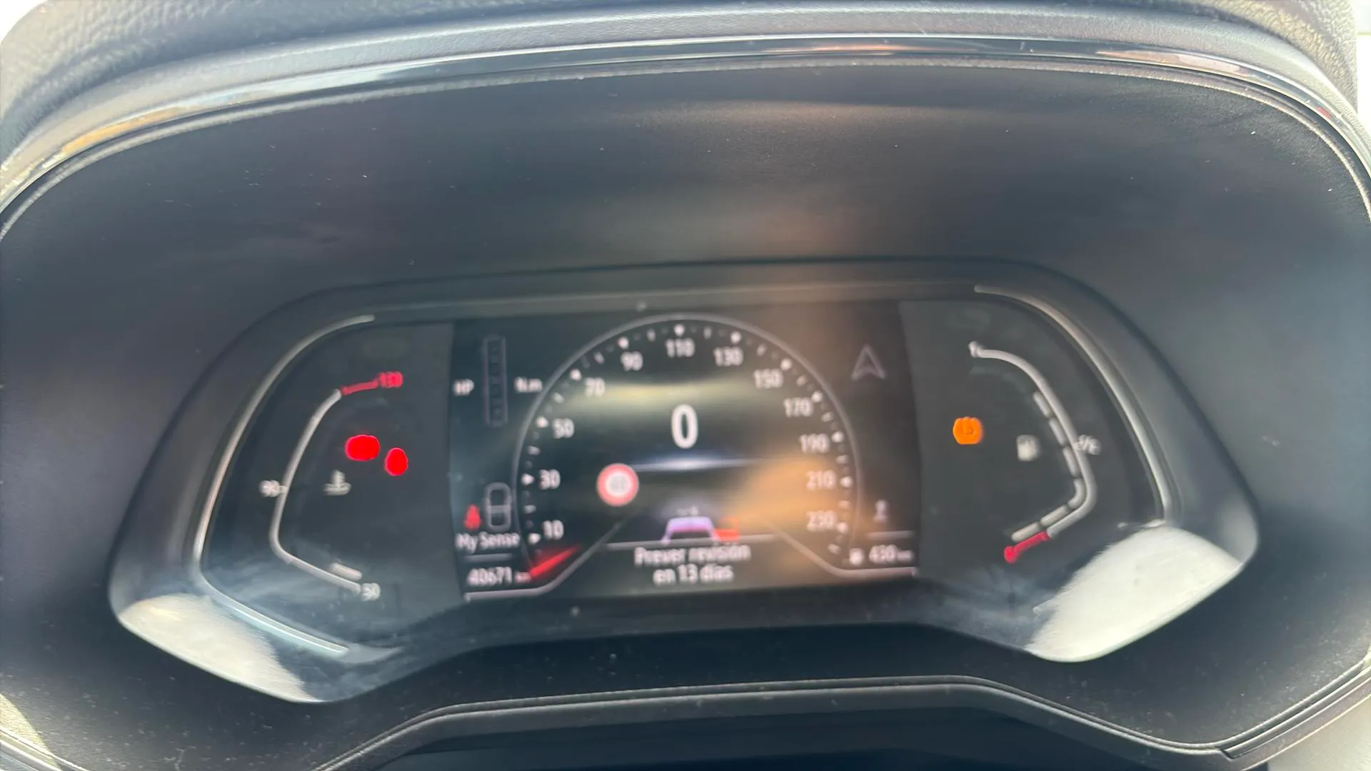 Renault Clio Techno TCe - foto 11