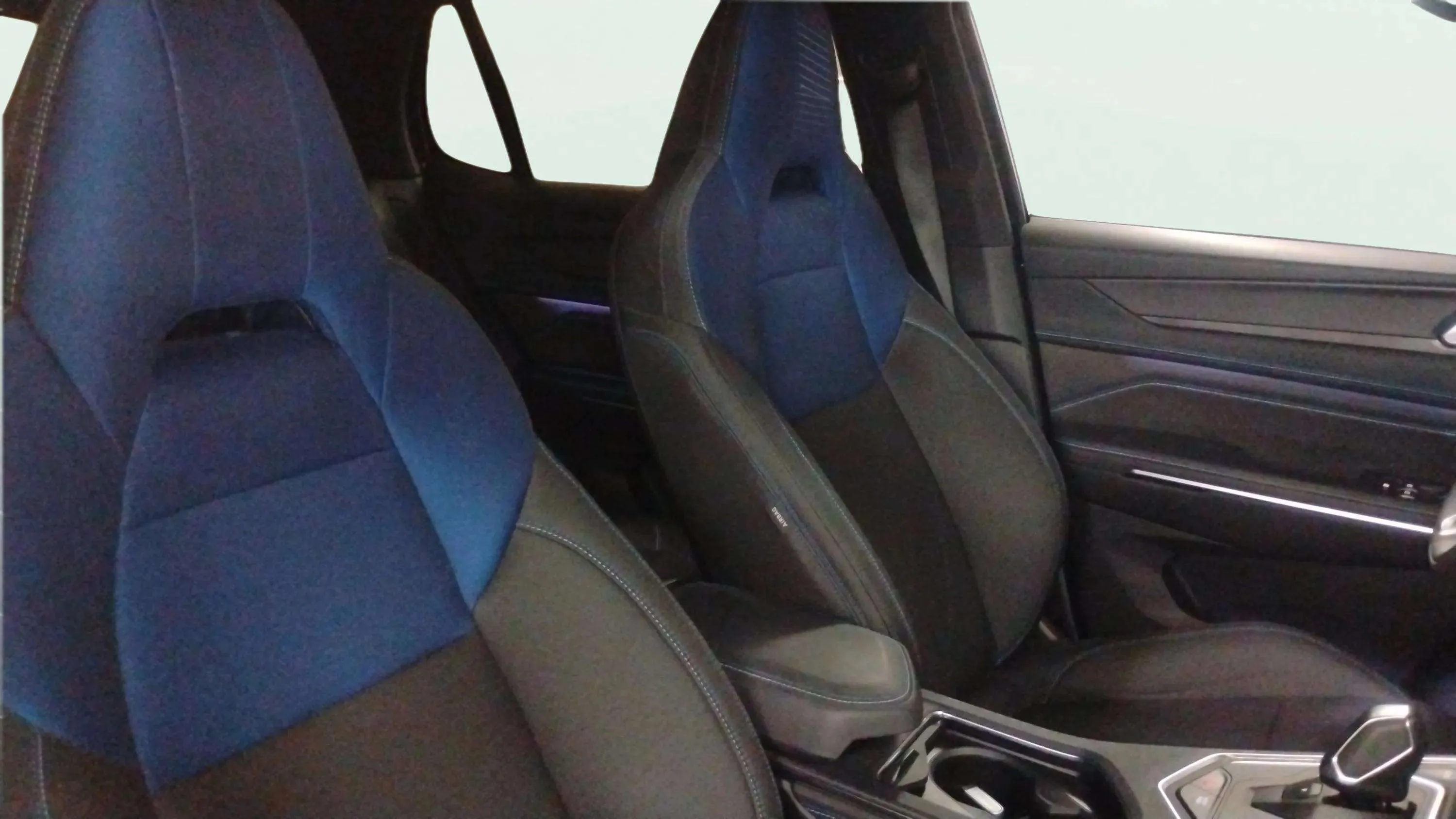 Lynk & Co 01 1.5 PHEV - foto 9