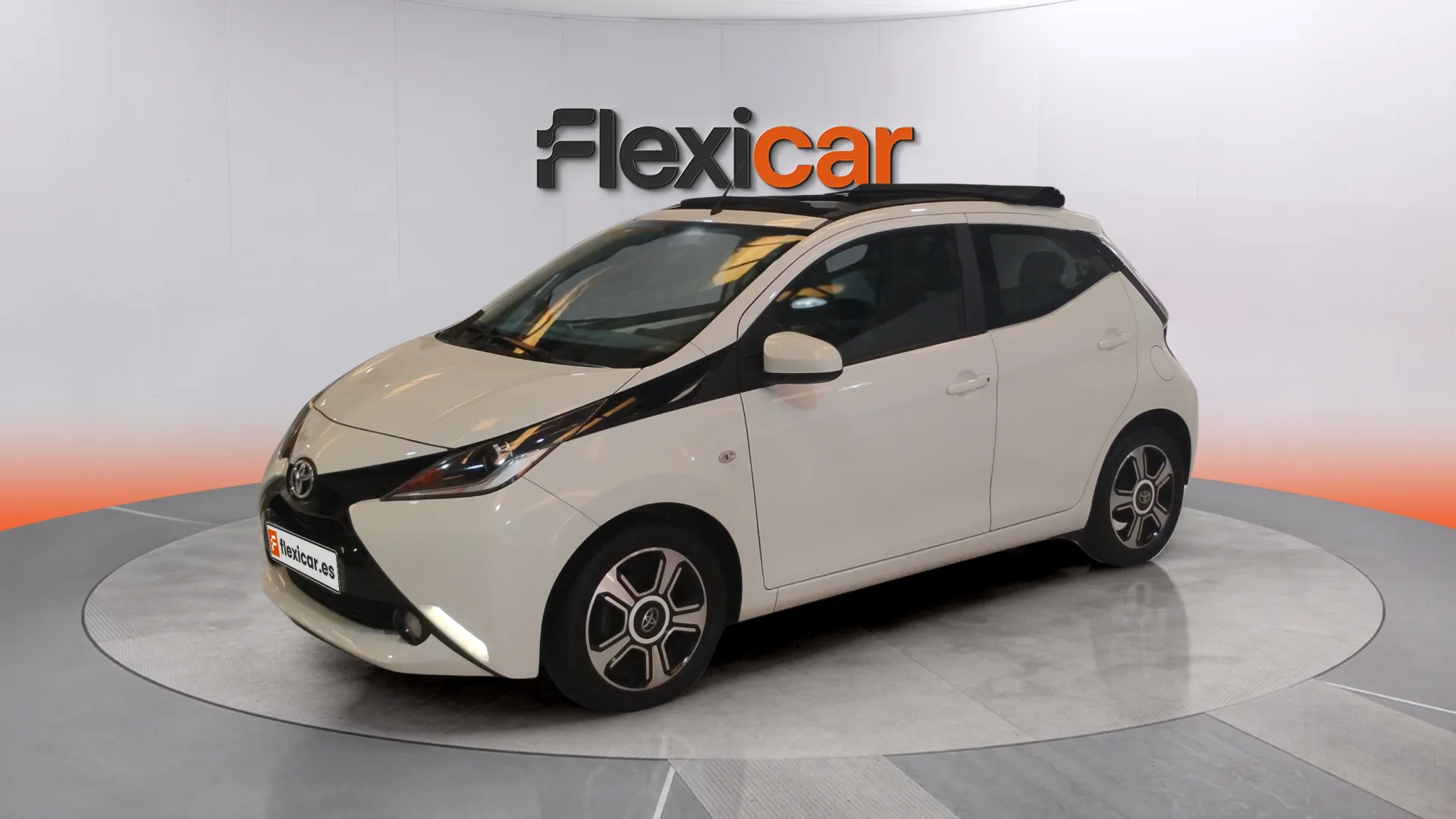 Toyota Aygo 1.0 70 x-wave - foto 3