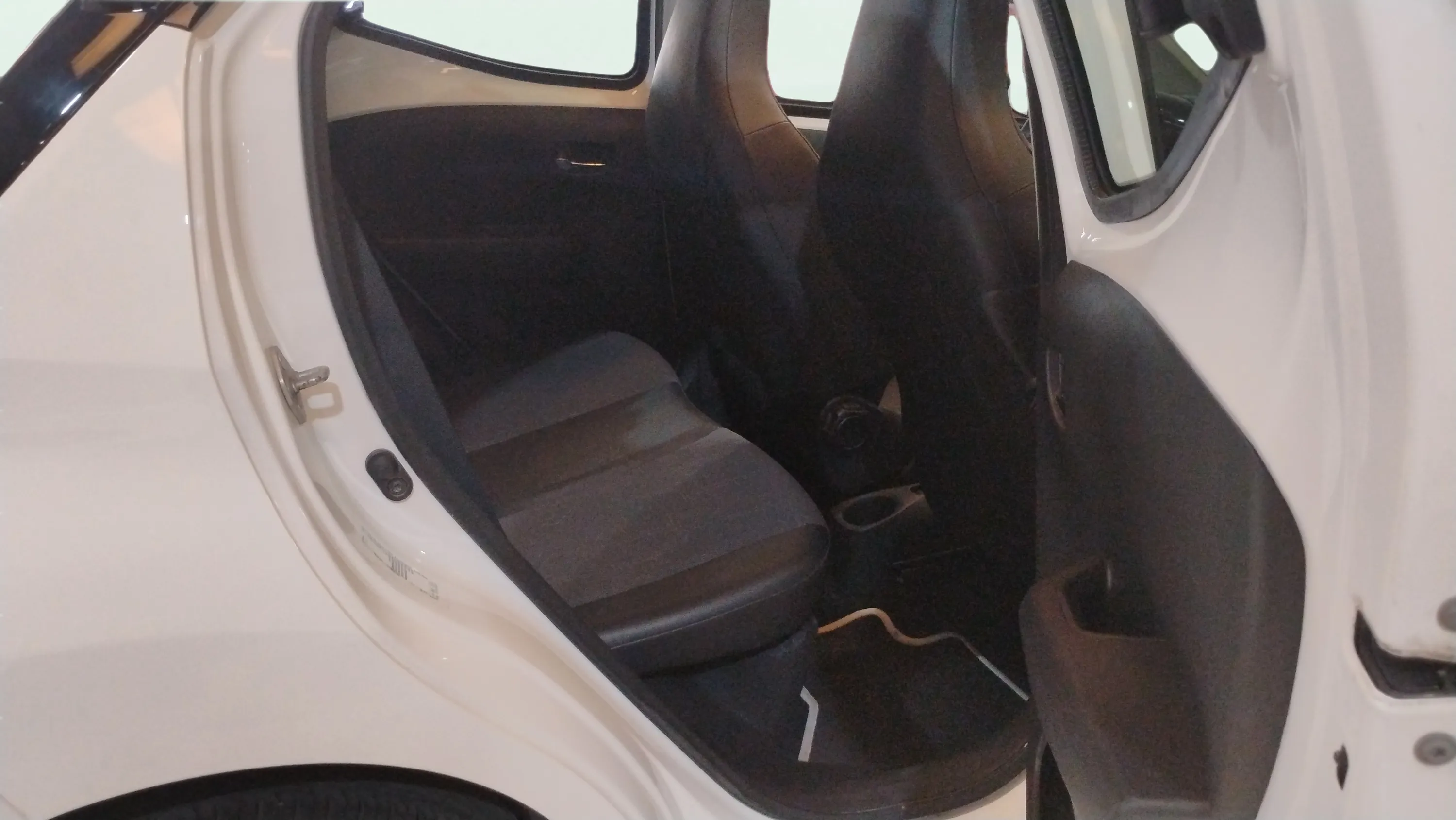 Toyota Aygo 1.0 70 x-wave - foto 14