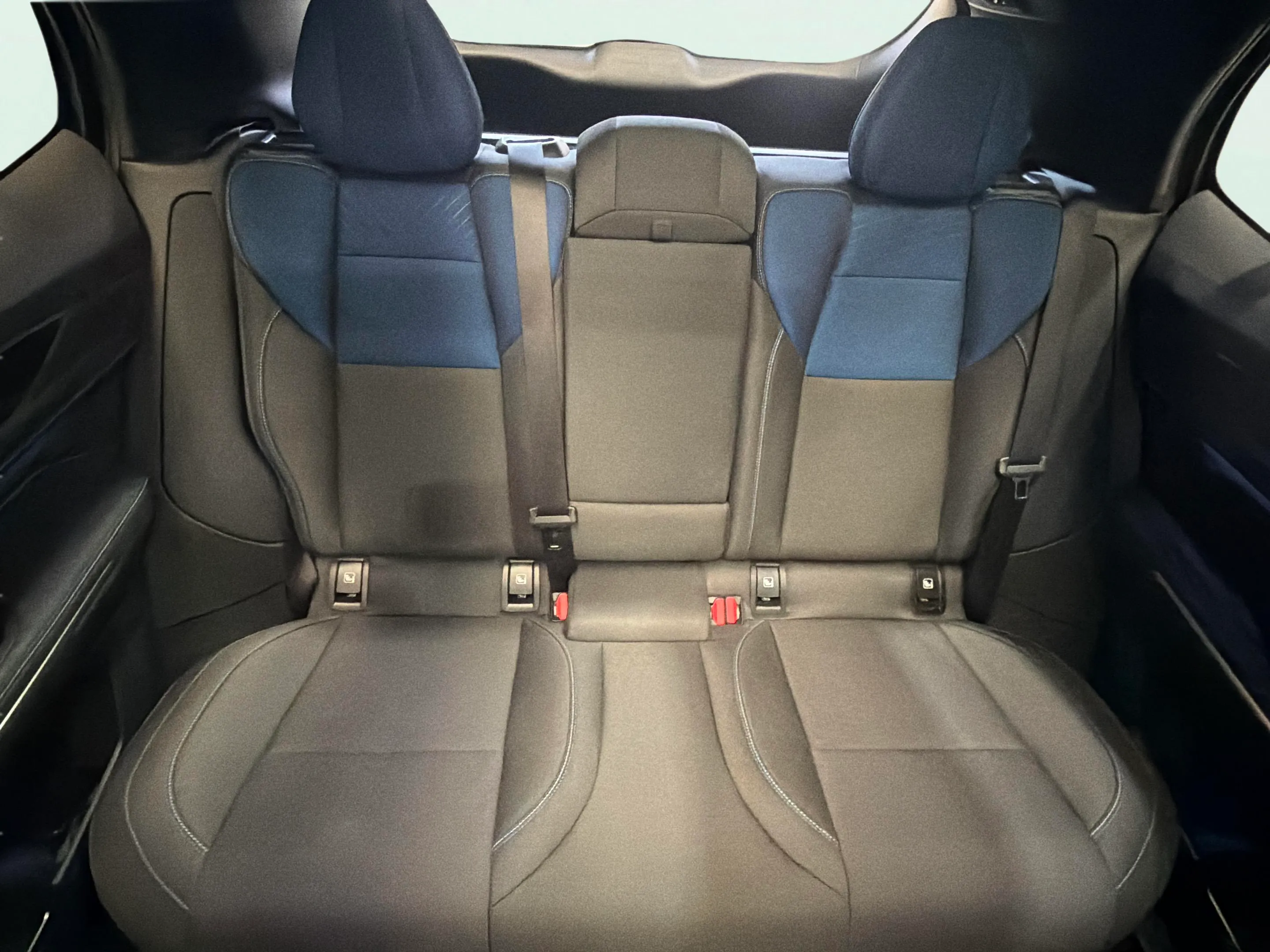 Lynk & Co 01 1.5 PHEV - foto 15