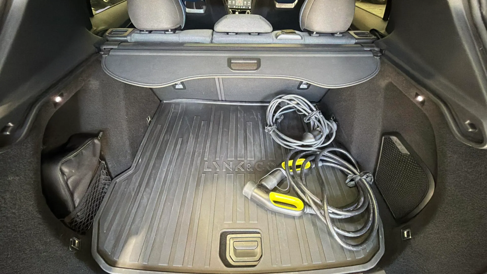 Lynk & Co 01 1.5 PHEV - foto 16
