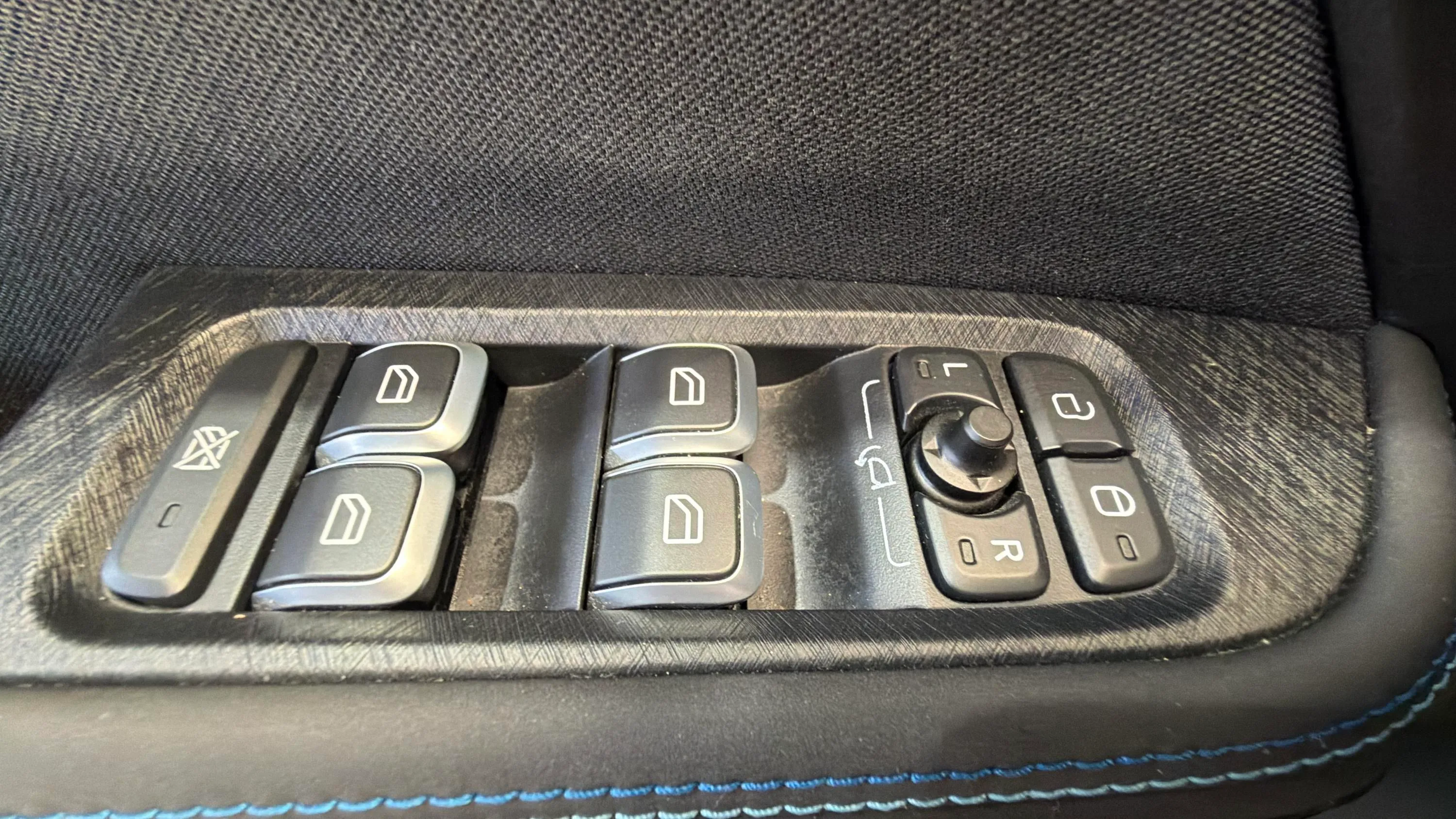 Lynk & Co 01 1.5 PHEV - foto 17