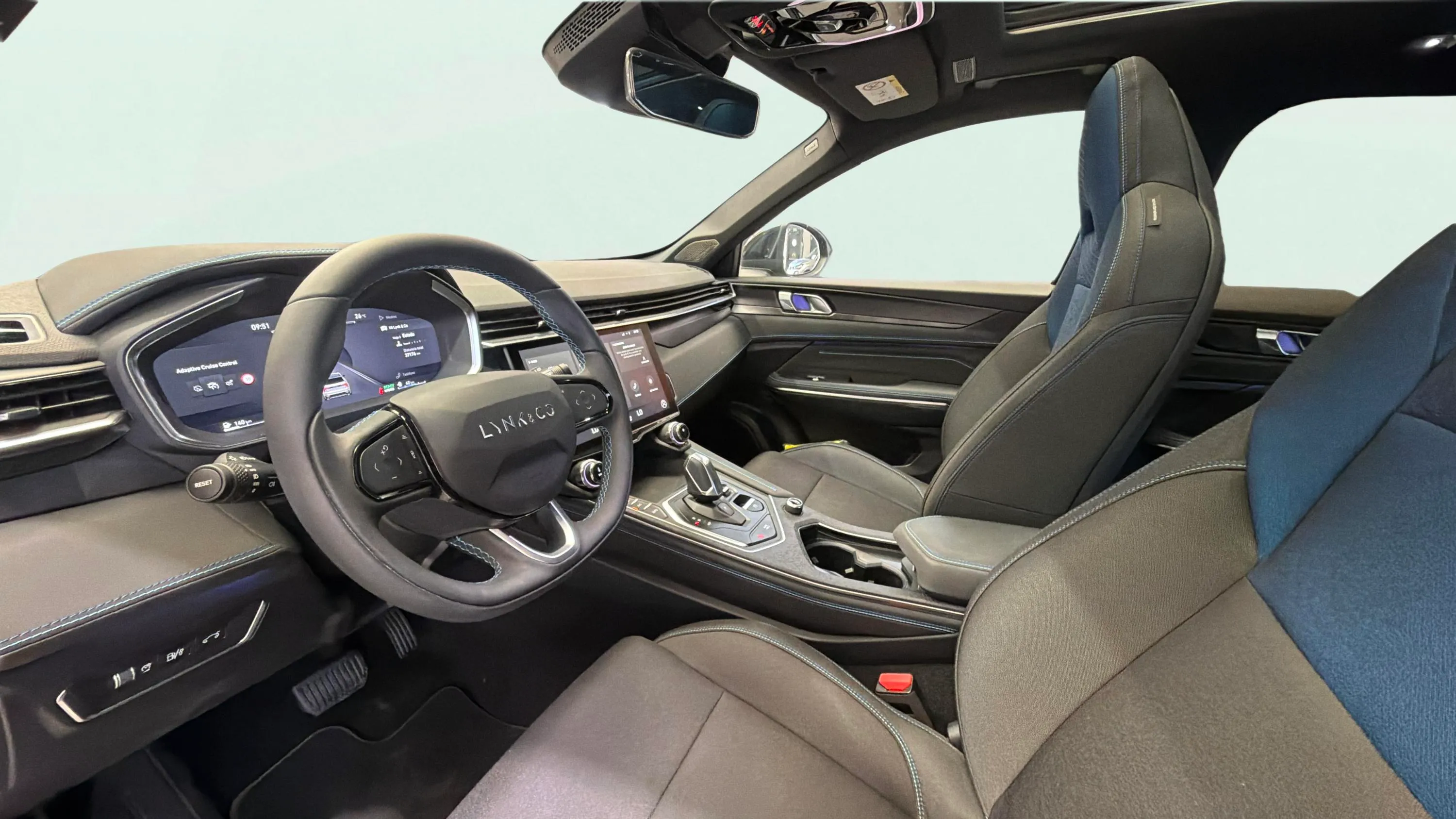 Lynk & Co 01 1.5 PHEV - foto 13