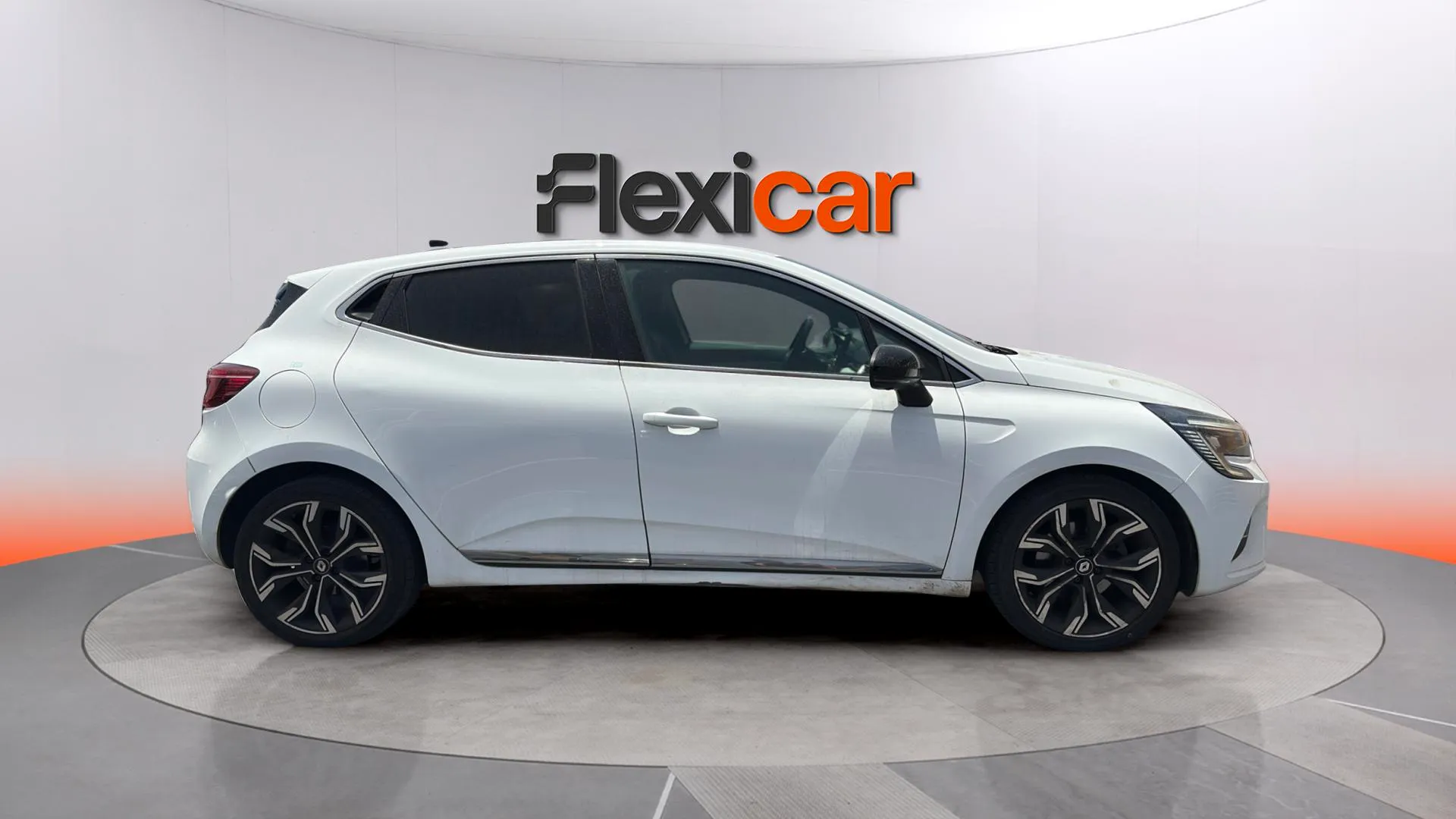 Renault Clio Techno TCe - foto 7