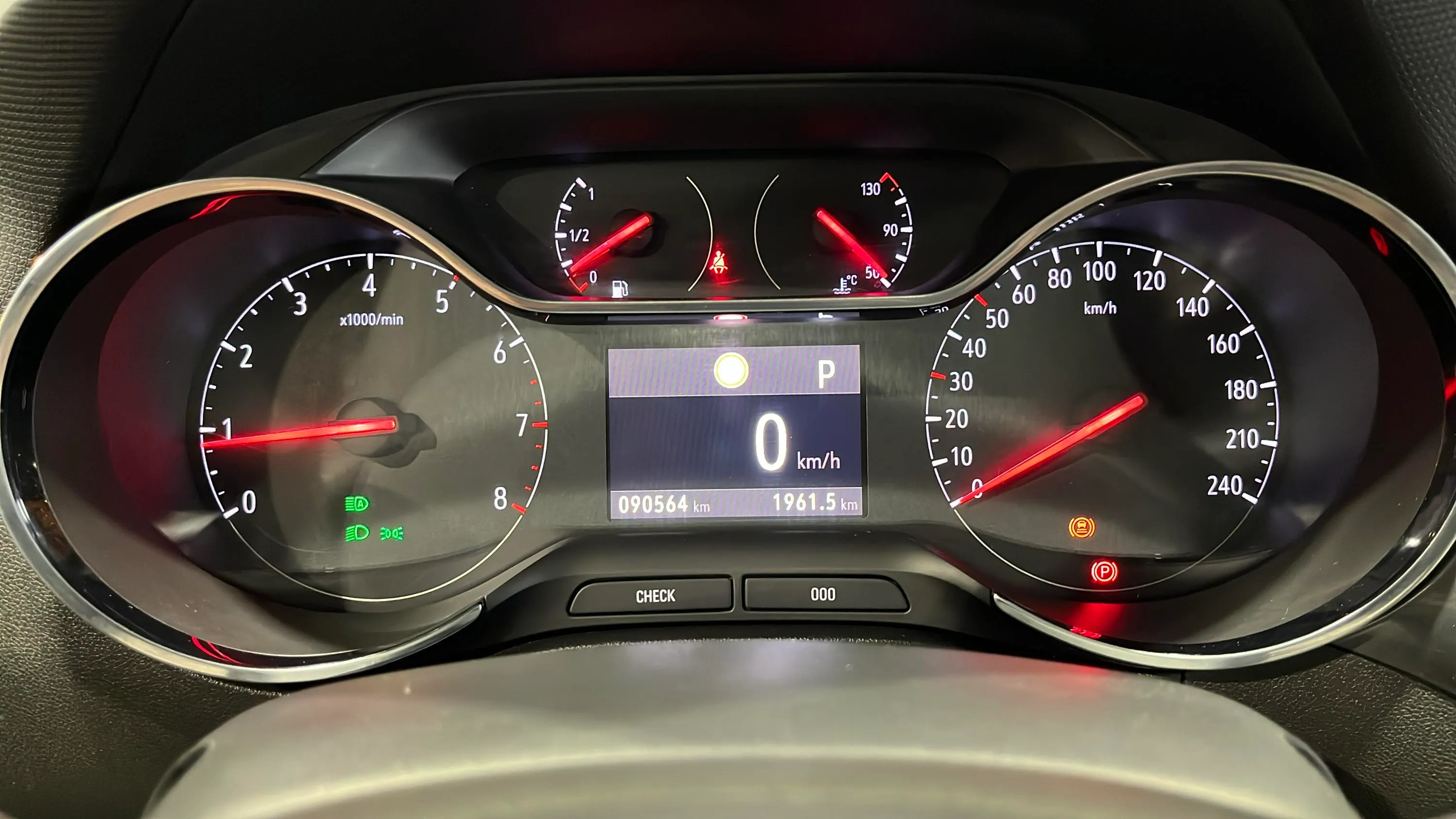 Opel Crossland 1.2 Elegance AT6 - foto 17