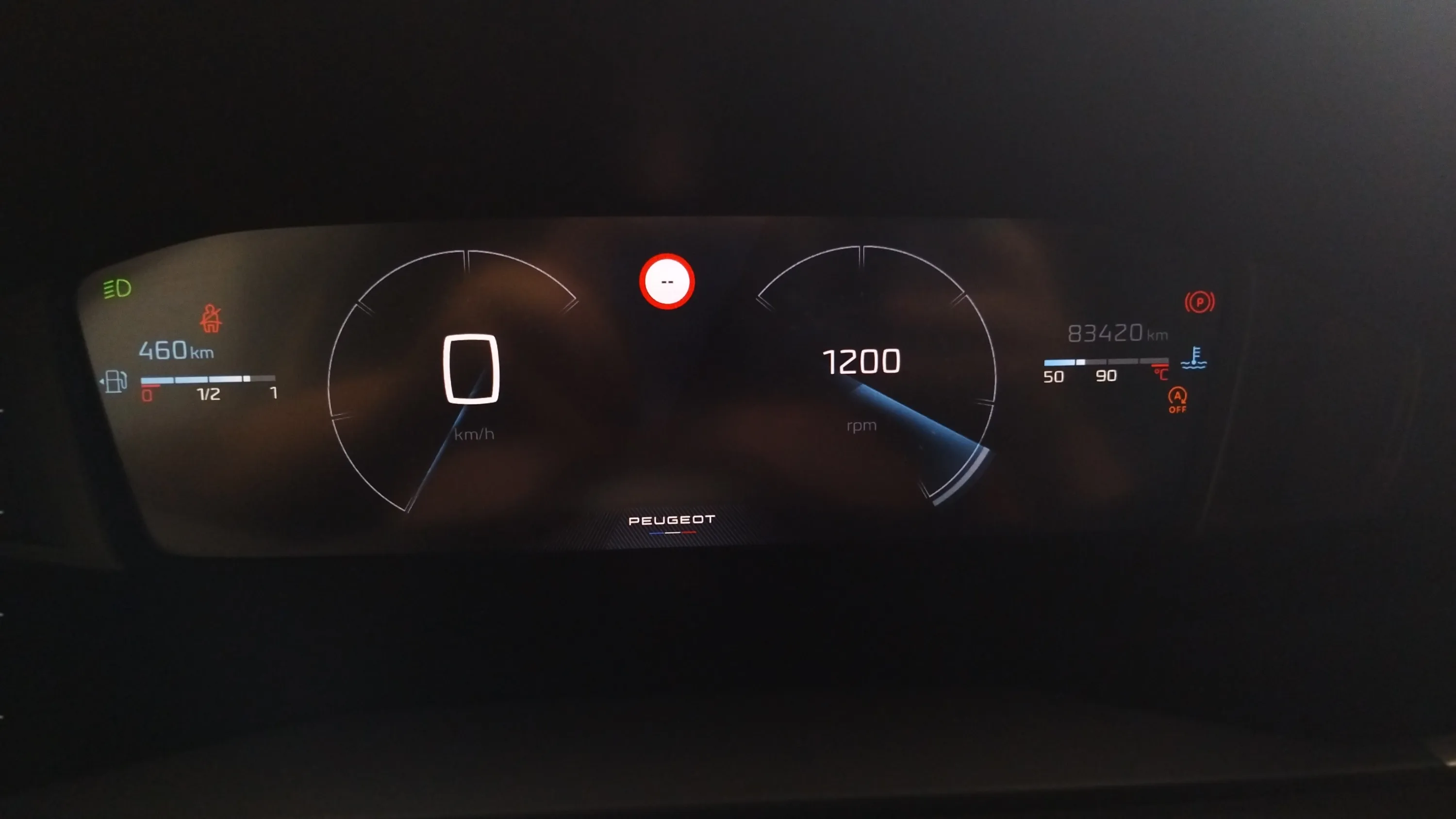 Peugeot 2008 Allure PureTech 100 - foto 14