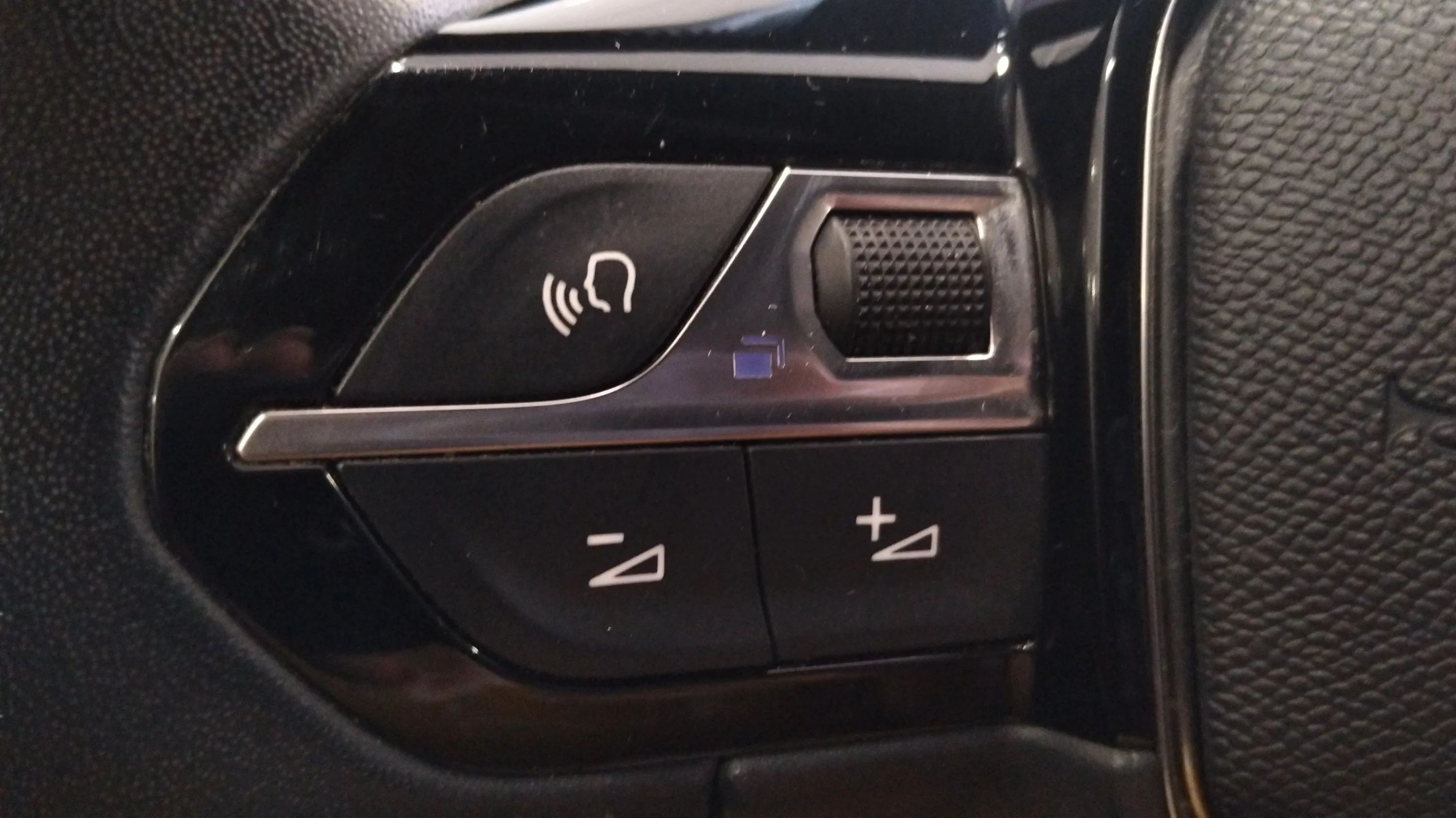 Peugeot 2008 Allure PureTech 100 - foto 15
