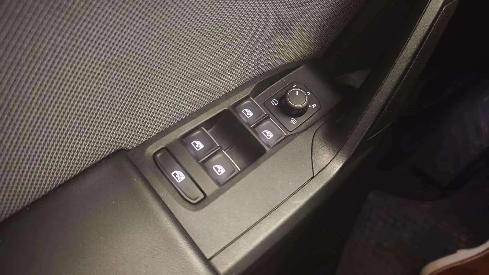 SEAT León 2.0 TDI Style - foto 28