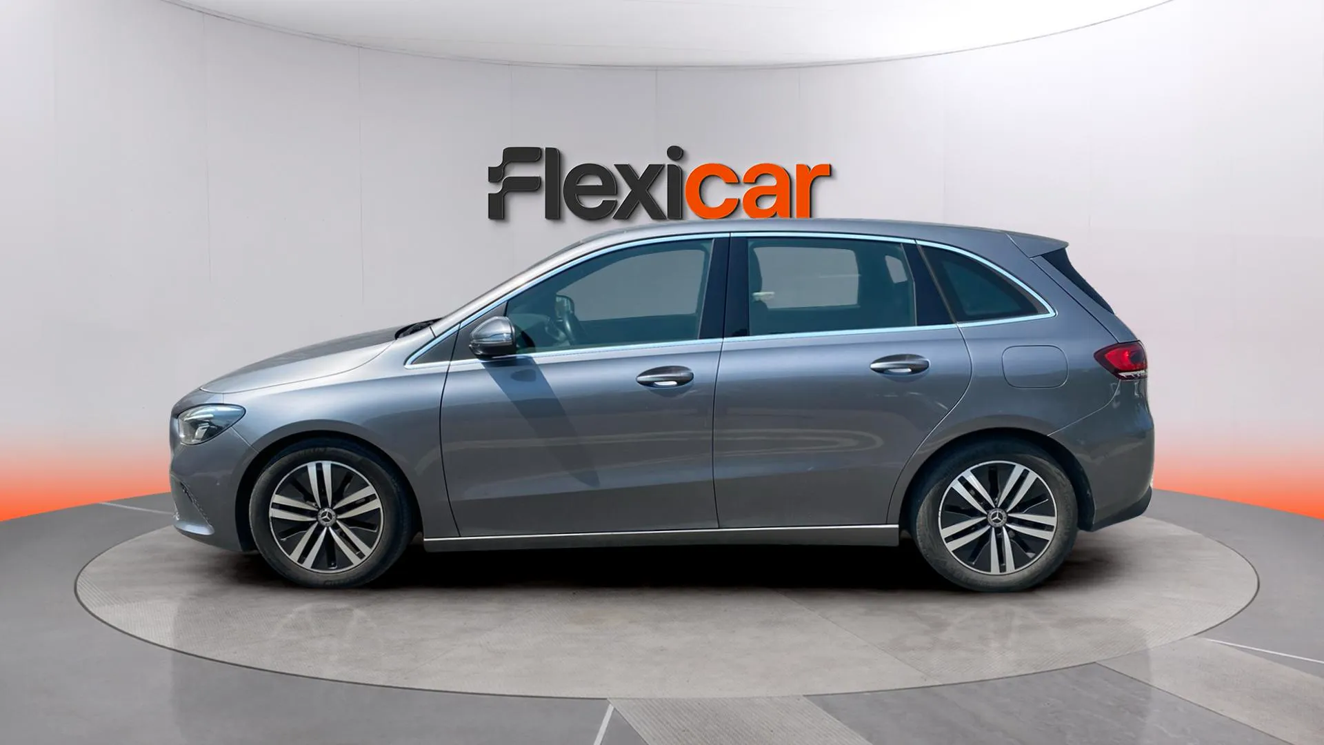 Mercedes-Benz Clase B B 200 d - foto 4