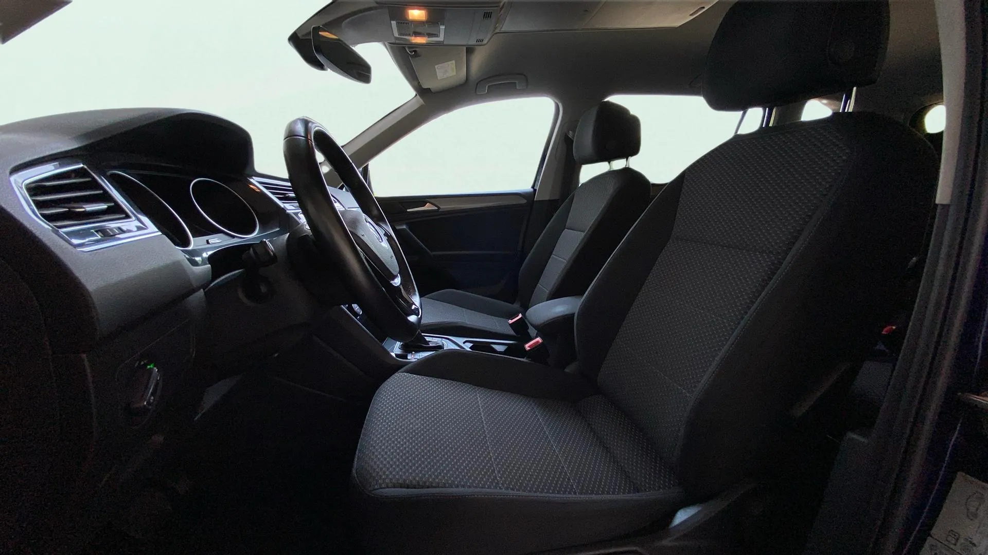 Volkswagen Tiguan Life 2.0 TDI DSG - foto 11